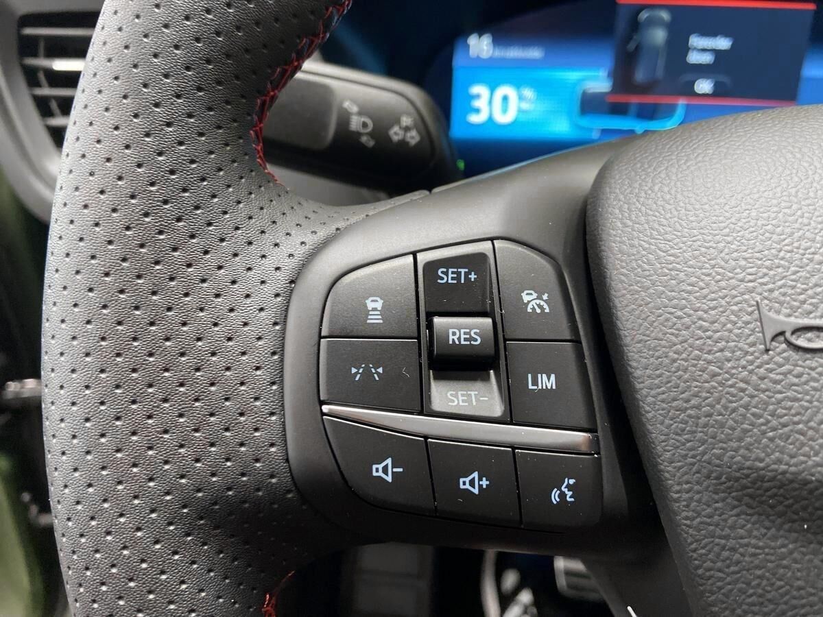 Billede af Ford Kuga 2,5 Plugin-hybrid ST-Line X CVT 243HK 5d Aut.