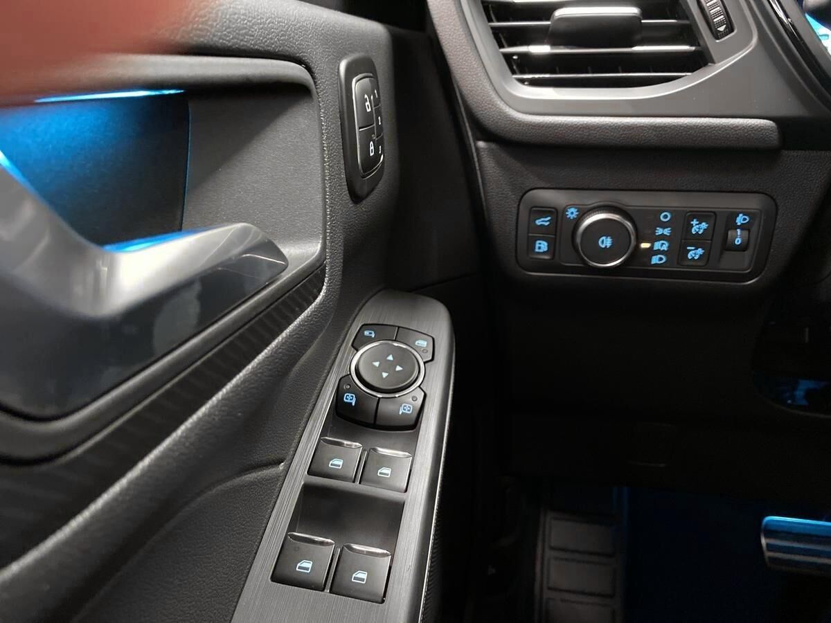 Billede af Ford Kuga 2,5 Plugin-hybrid ST-Line X CVT 243HK 5d Aut.