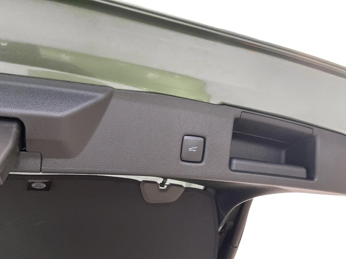 Billede af Ford Kuga 2,5 Plugin-hybrid ST-Line X CVT 243HK 5d Aut.