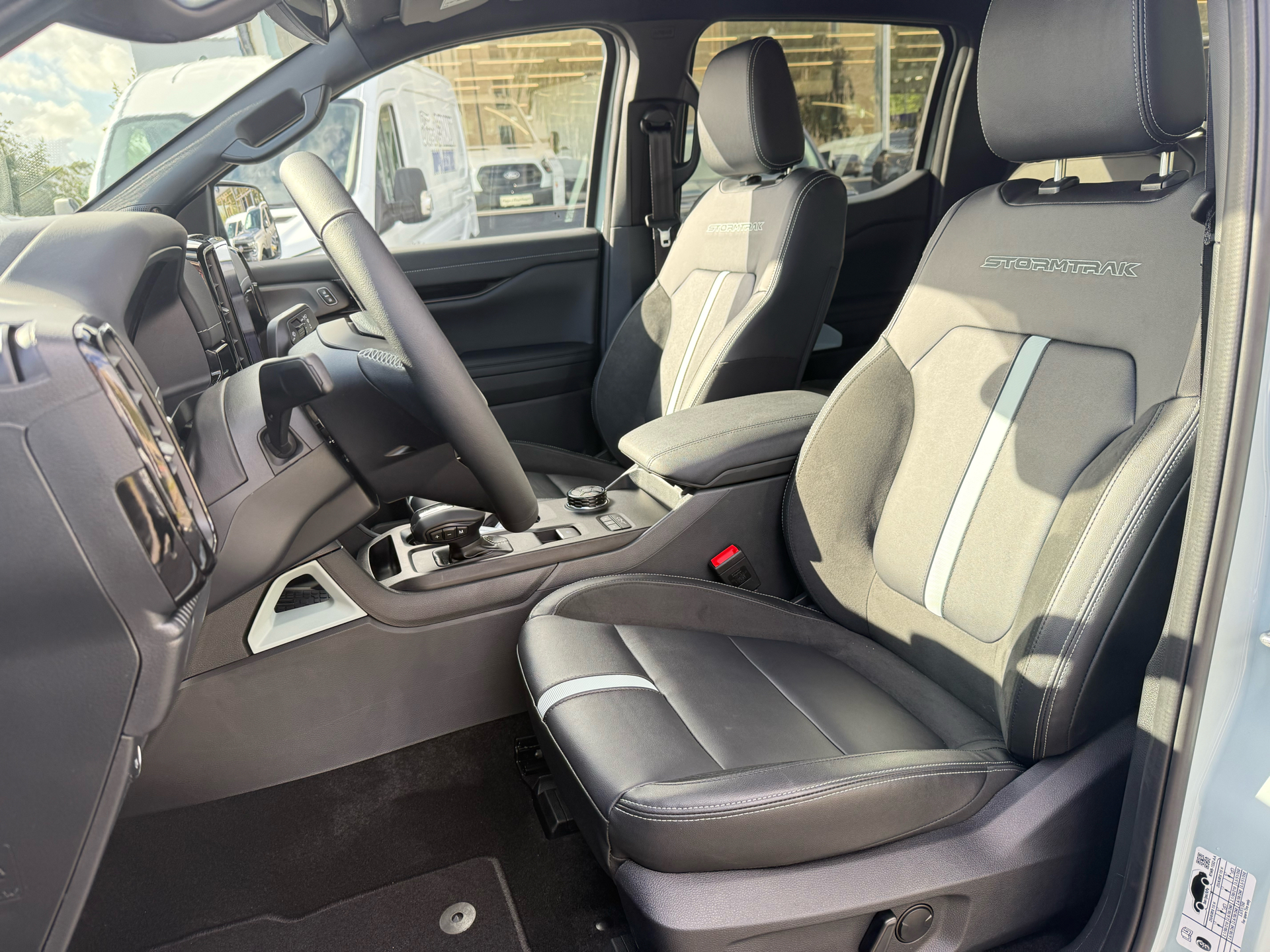 Billede af Ford Ranger 2.3 EcoBoost PHEV Stormtrak Db Cab aut 4d