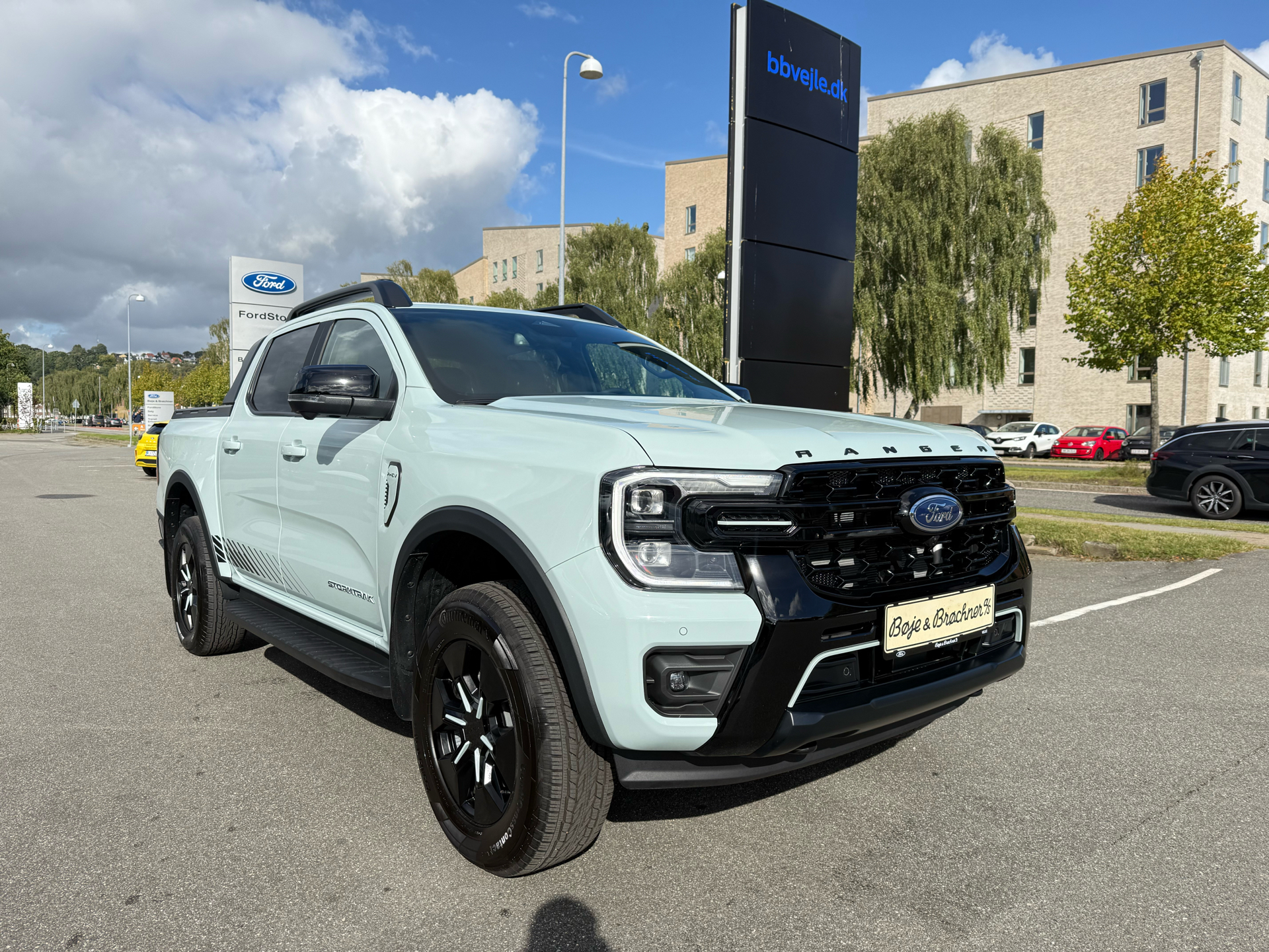 Billede af Ford Ranger 2.3 EcoBoost PHEV Stormtrak Db Cag aut 4d