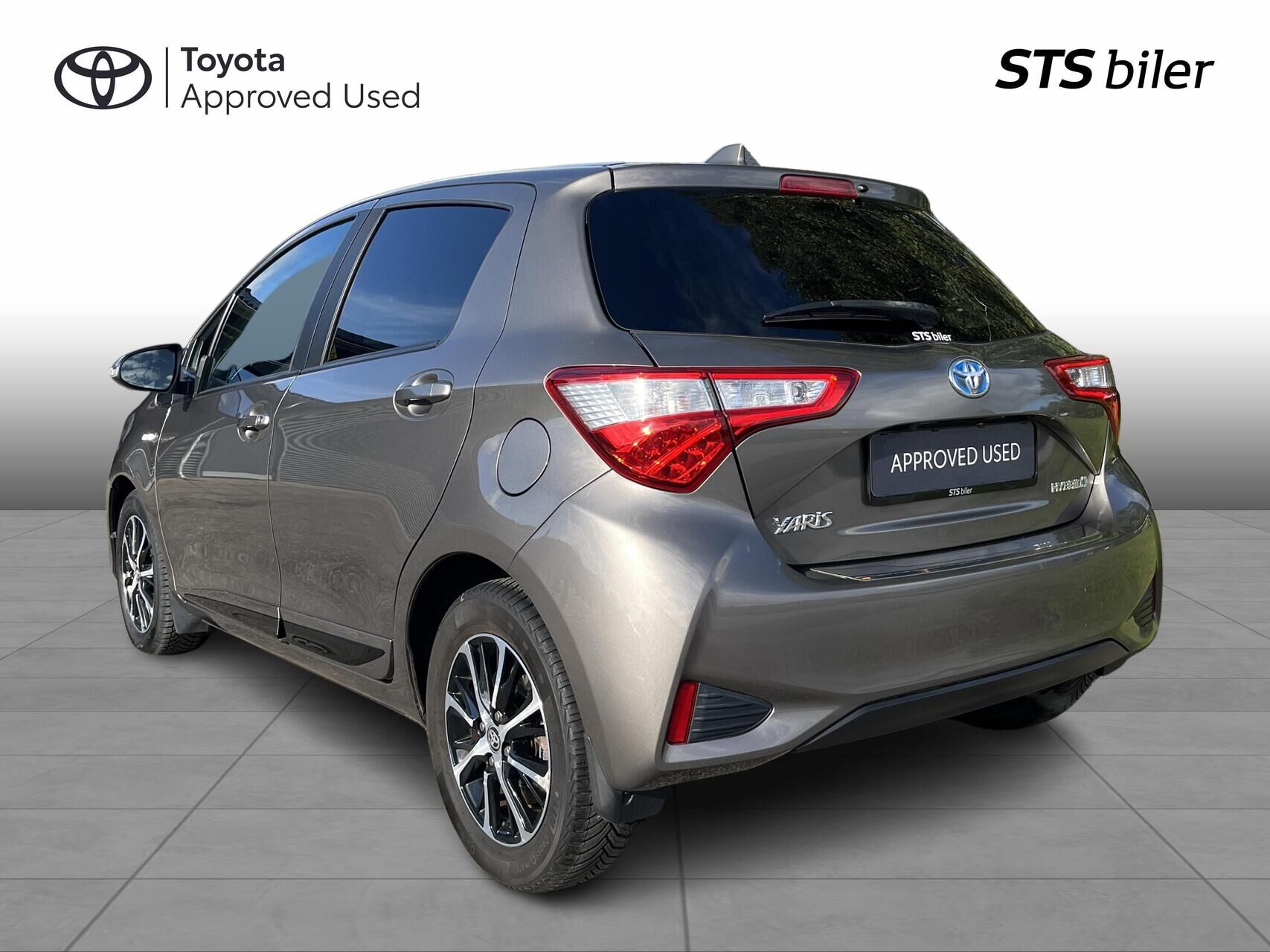 Billede af Toyota Yaris 1,5 Hybrid H2 Limited E-CVT 100HK 5d Trinl. Gear