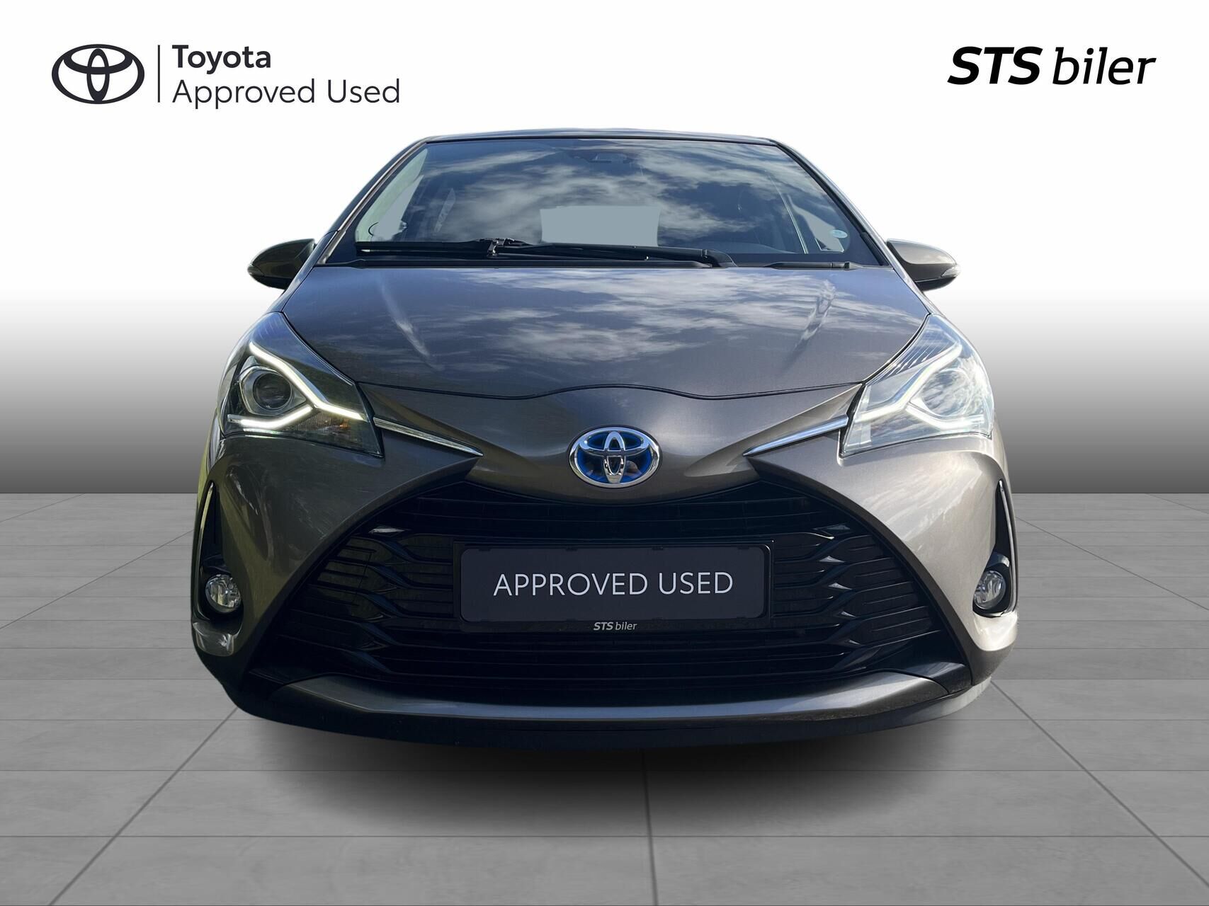 Billede af Toyota Yaris 1,5 Hybrid H2 Limited E-CVT 100HK 5d Trinl. Gear