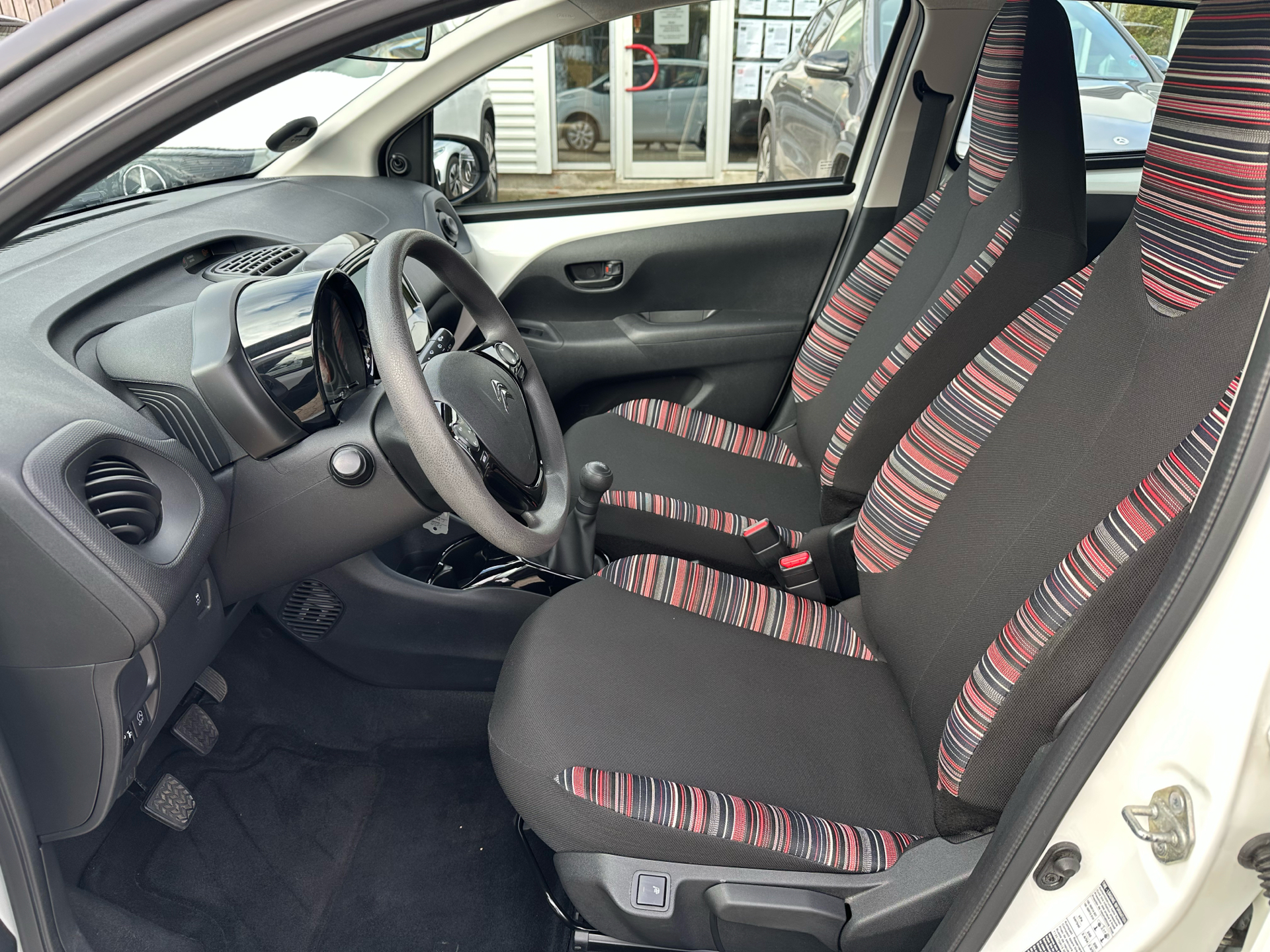 Billede af Citroën C1 1,0 VTi Shine 72HK 5d