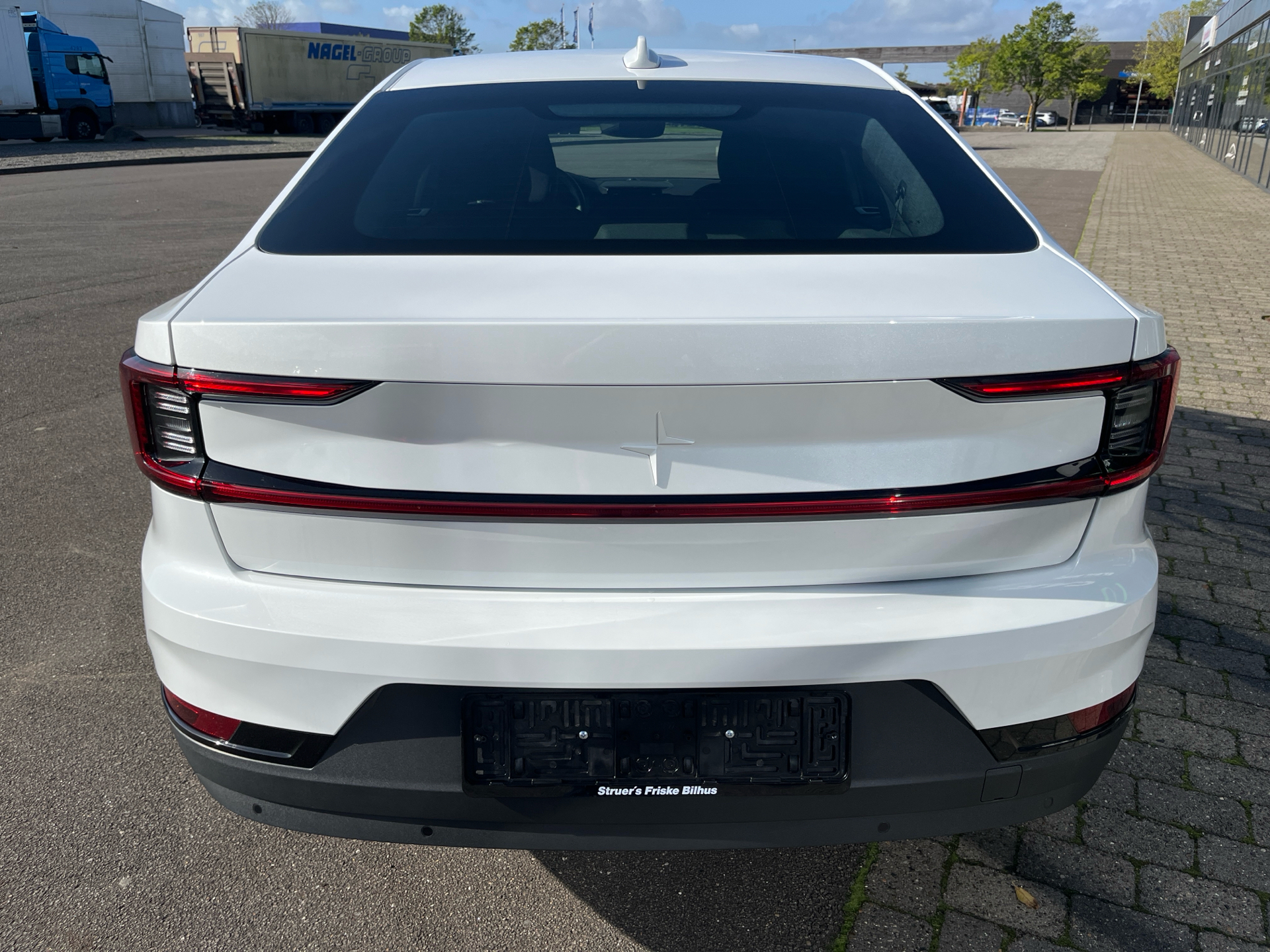 Billede af Polestar 2 EL Long range Single motor 231HK 5d Aut.
