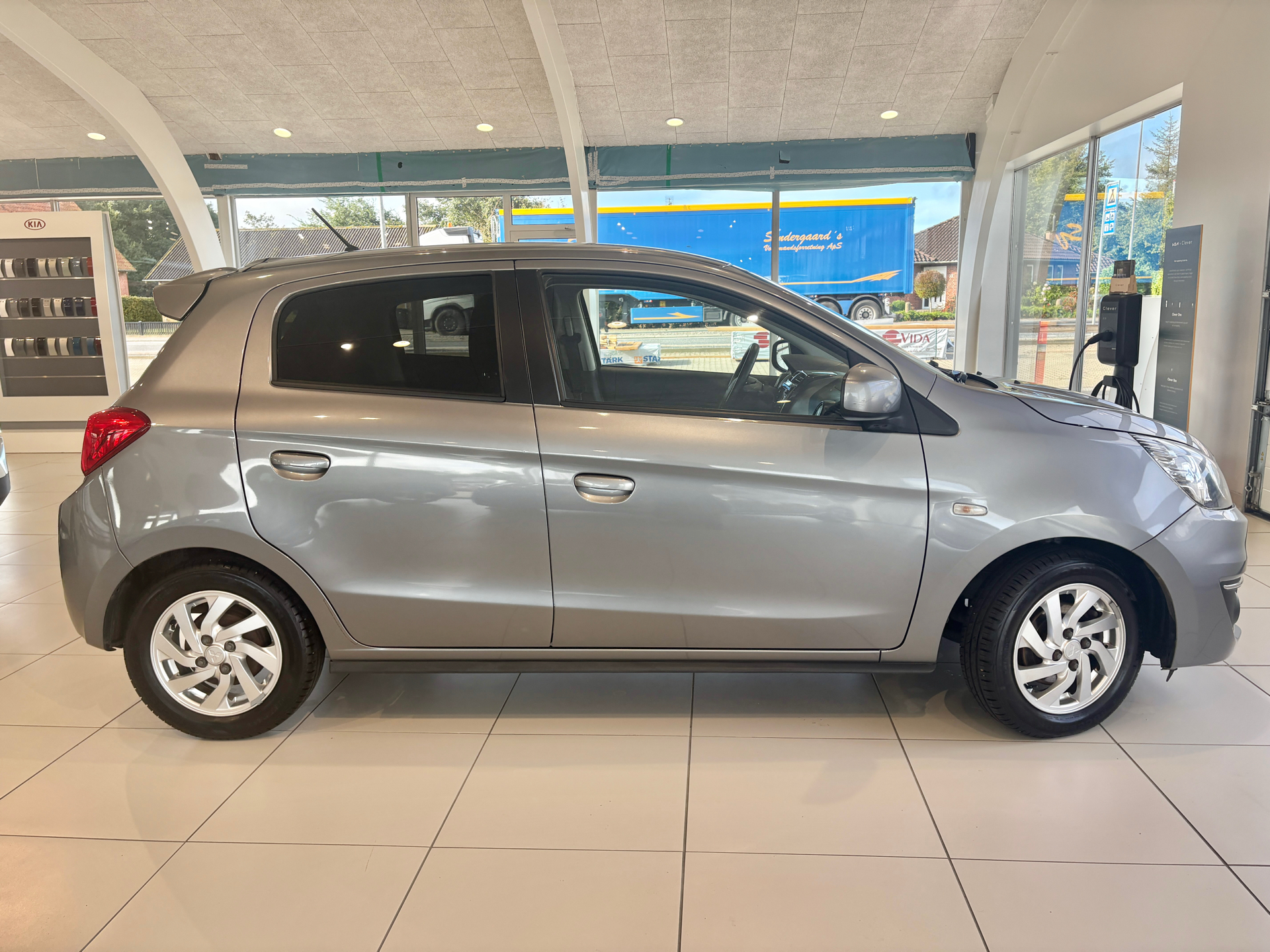 Billede af Mitsubishi Space Star 1,2 Inlead 80HK 5d