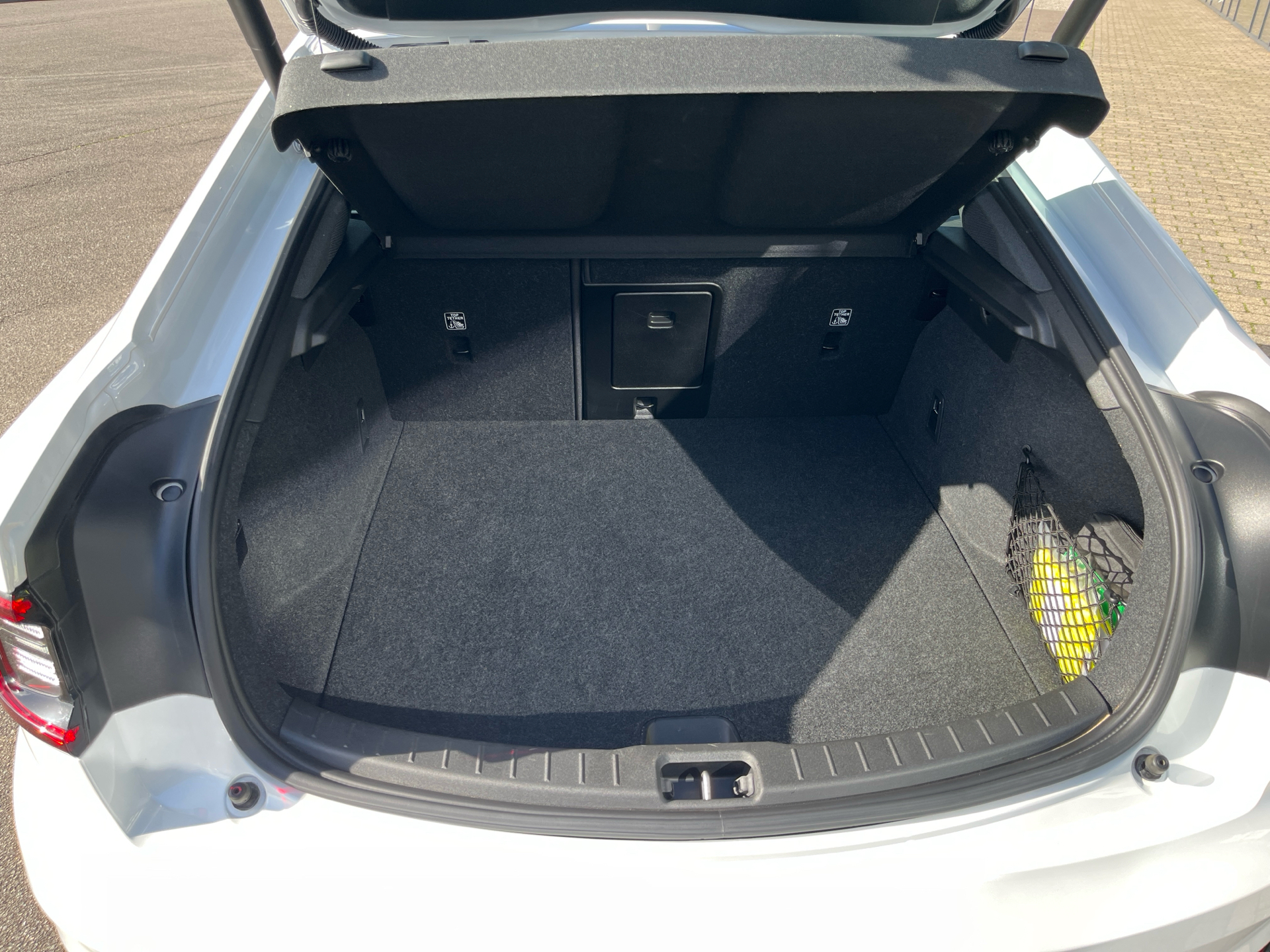 Billede af Polestar 2 EL Long range Single motor 231HK 5d Aut.