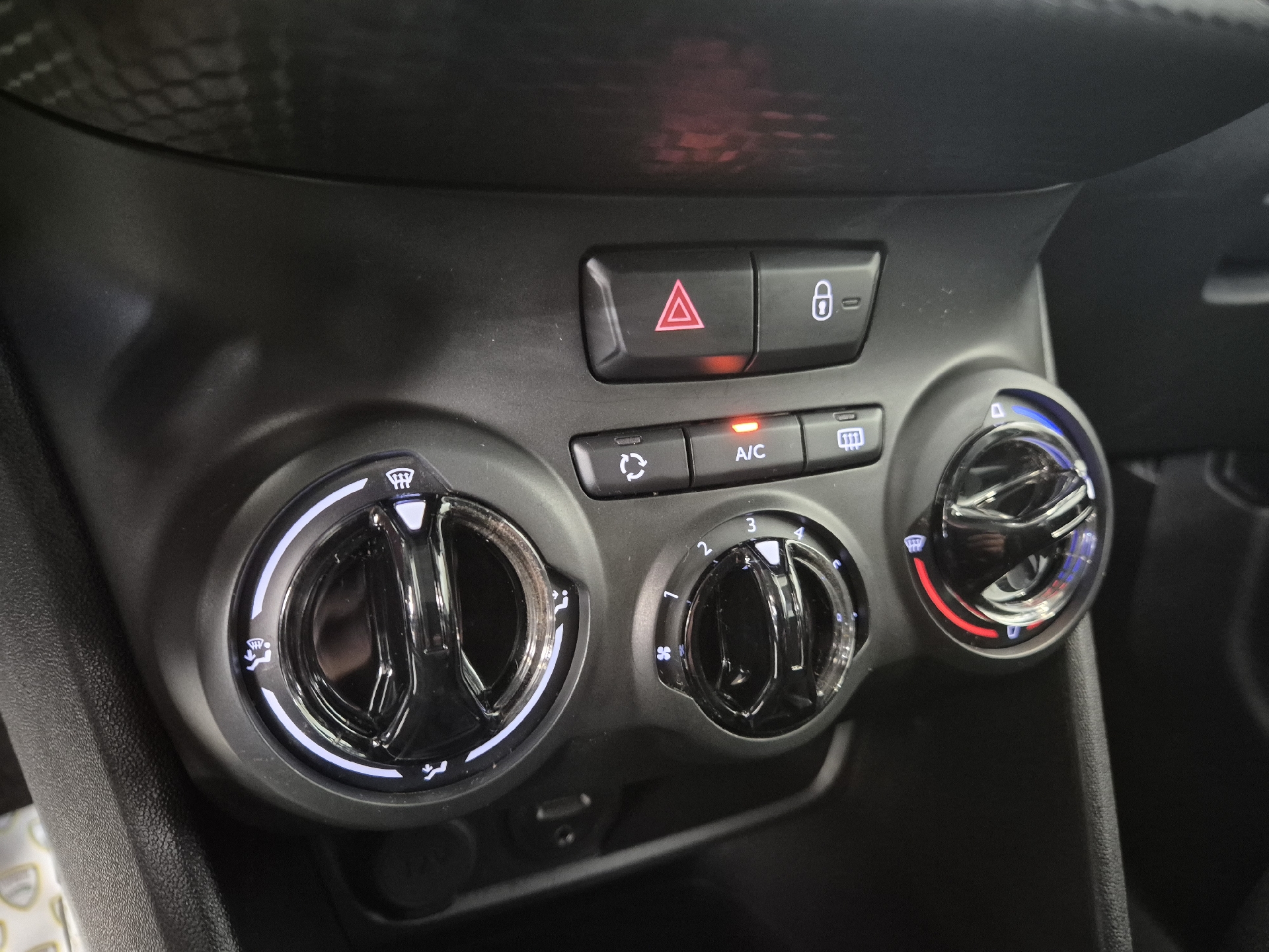 Billede af Peugeot 2008 1,6 BlueHDi Chili 100HK