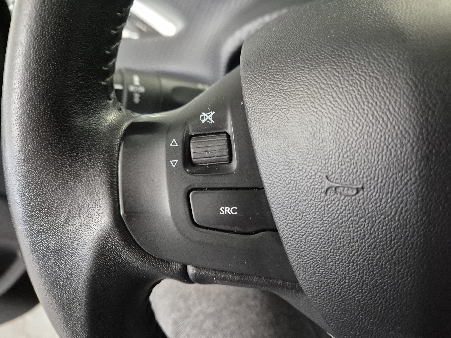 Billede af Peugeot 2008 1,6 BlueHDi Chili 100HK