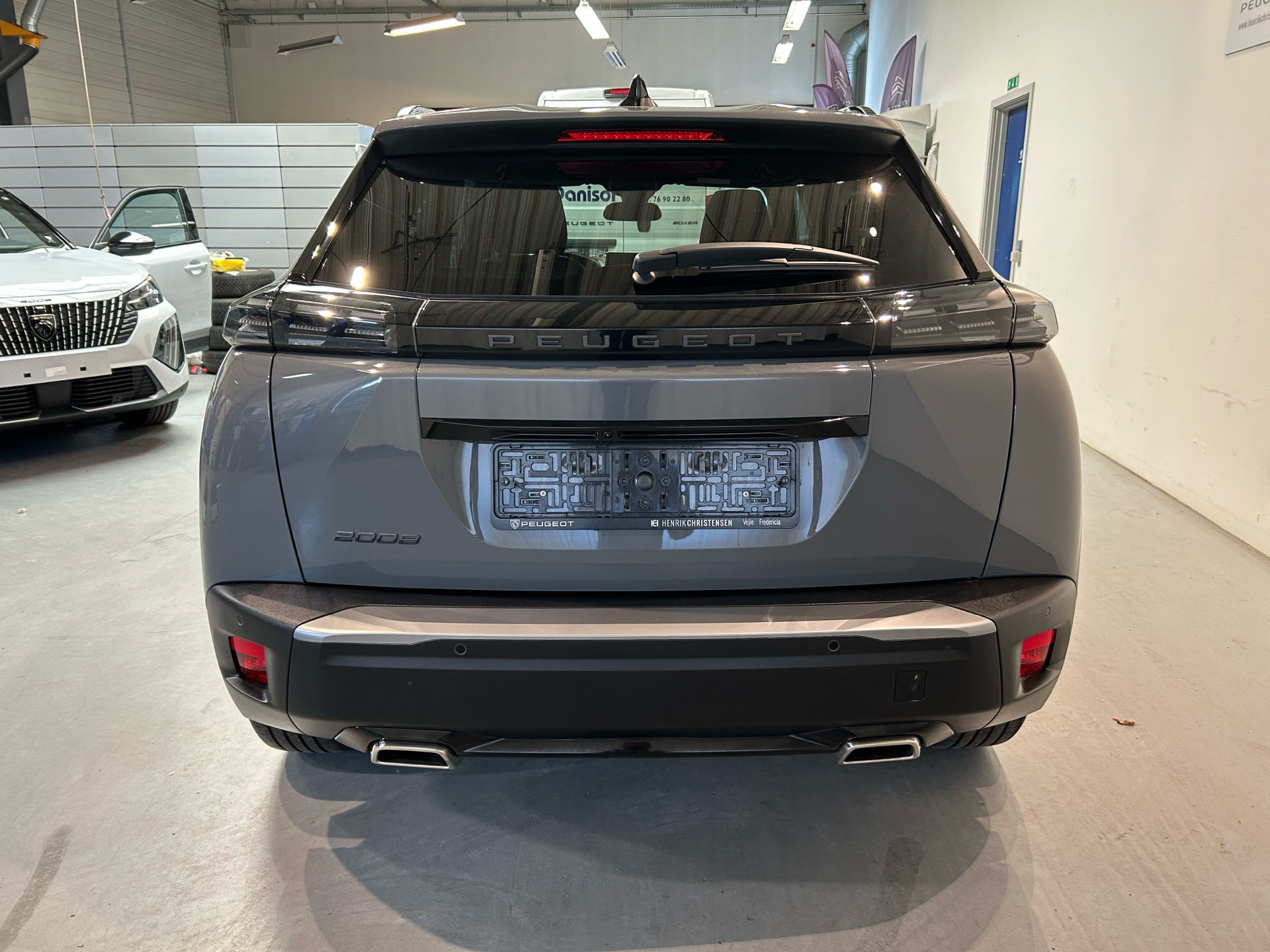 Billede af Peugeot 2008 1,2 PureTech Allure EAT8 130HK 5d 8g Aut.