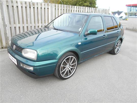 VW Golf 1,8 GL 90HK 5d