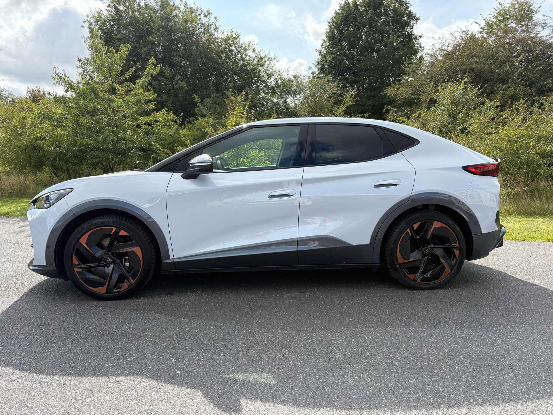 Billede af Cupra Tavascan EL VZ Adrenaline 4X4 340HK 5d Aut.