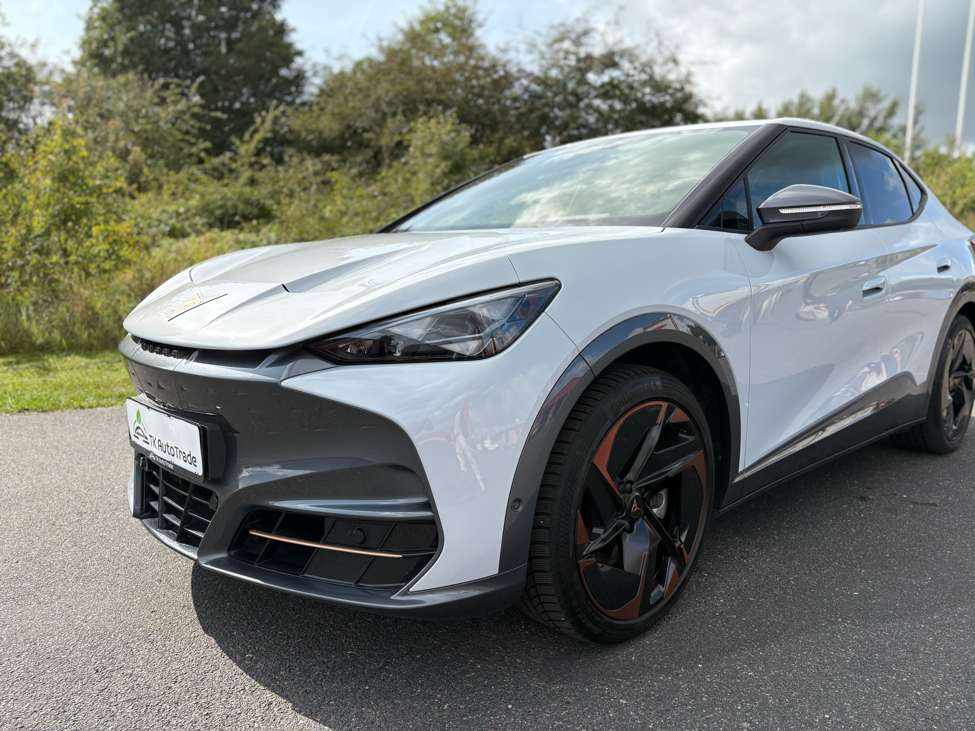 Billede af Cupra Tavascan EL VZ Adrenaline 4X4 340HK 5d Aut.