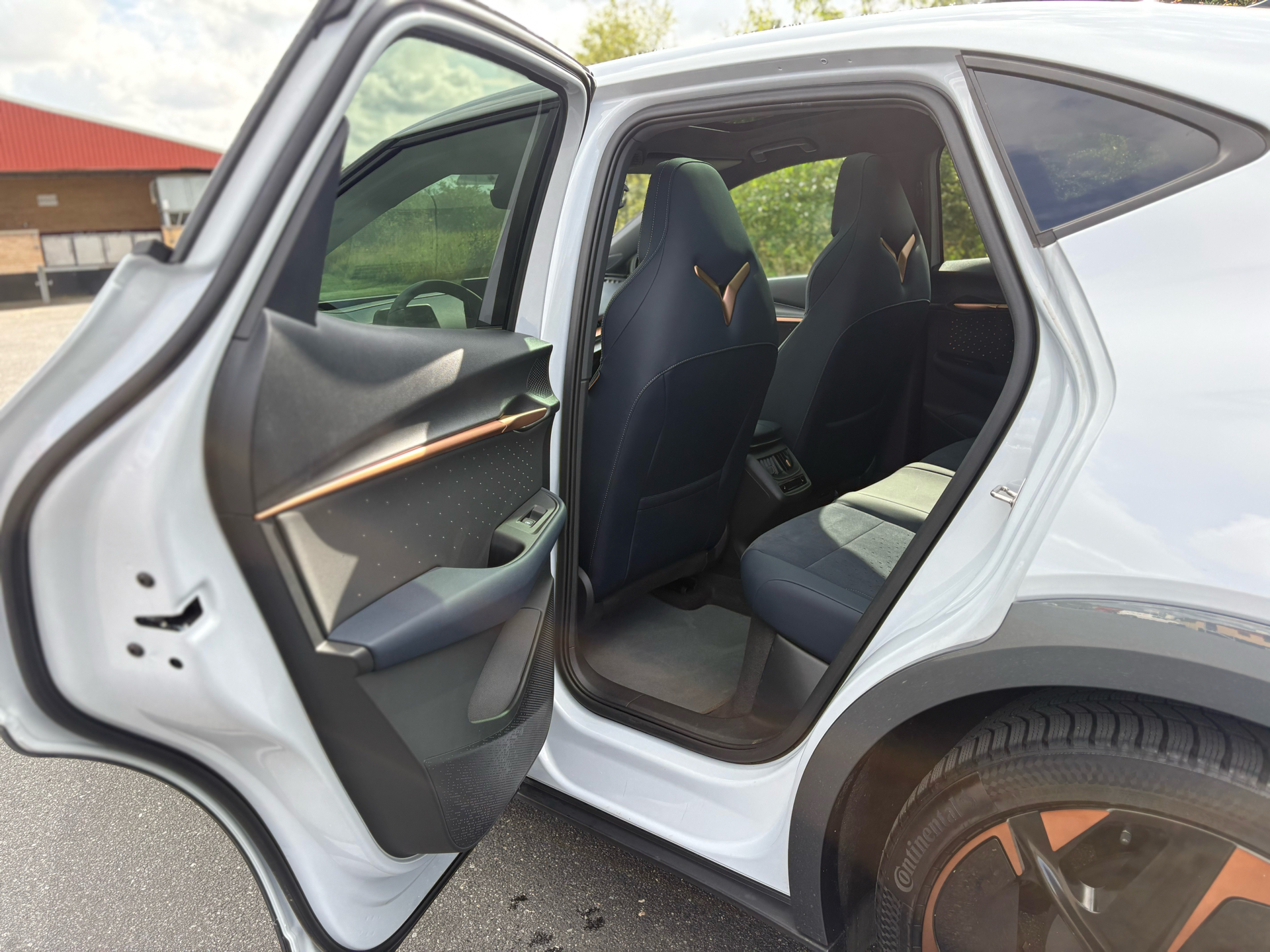 Billede af Cupra Tavascan EL VZ Adrenaline 4X4 340HK 5d Aut.