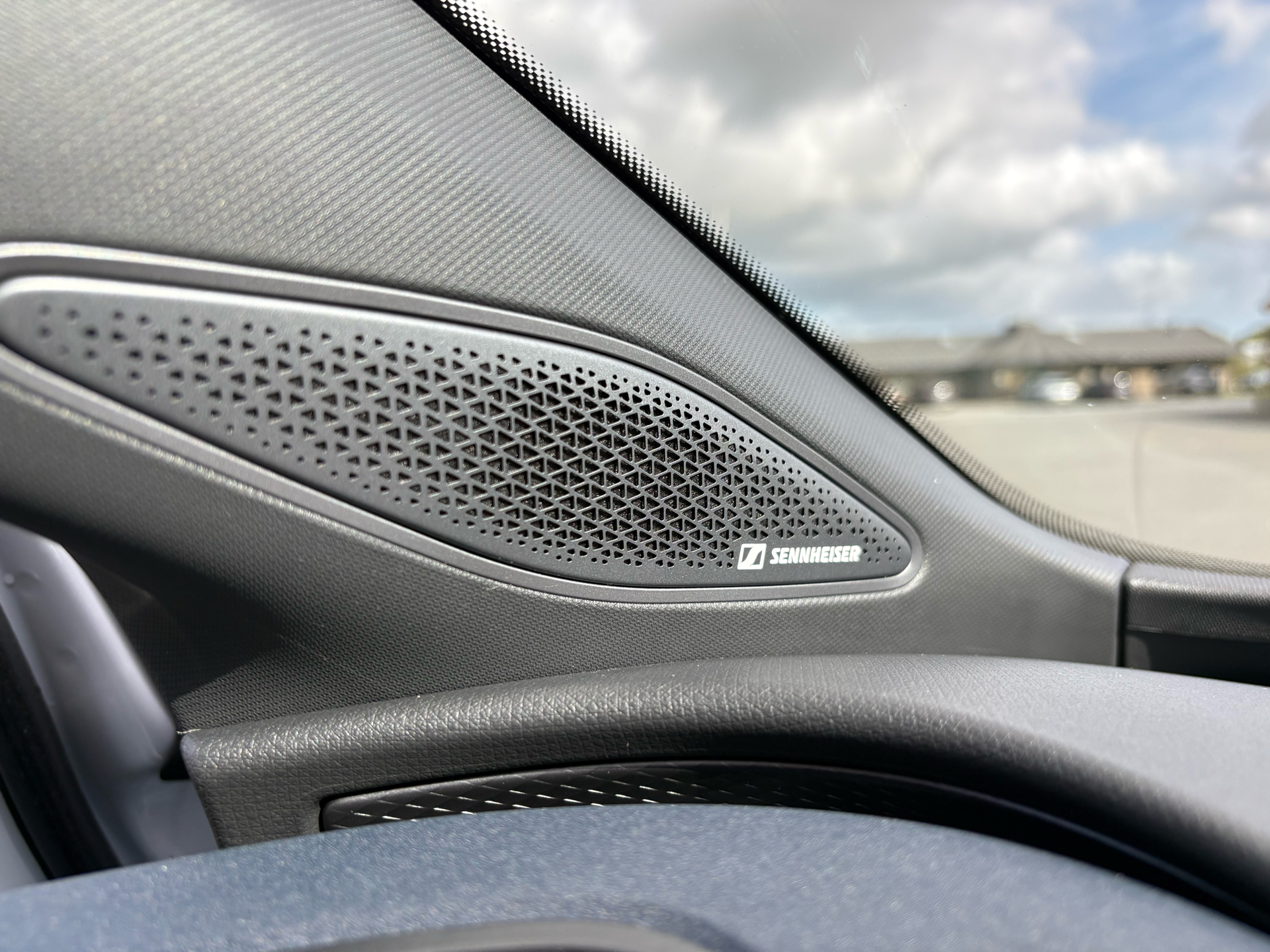 Billede af Cupra Tavascan EL VZ Adrenaline 4X4 340HK 5d Aut.