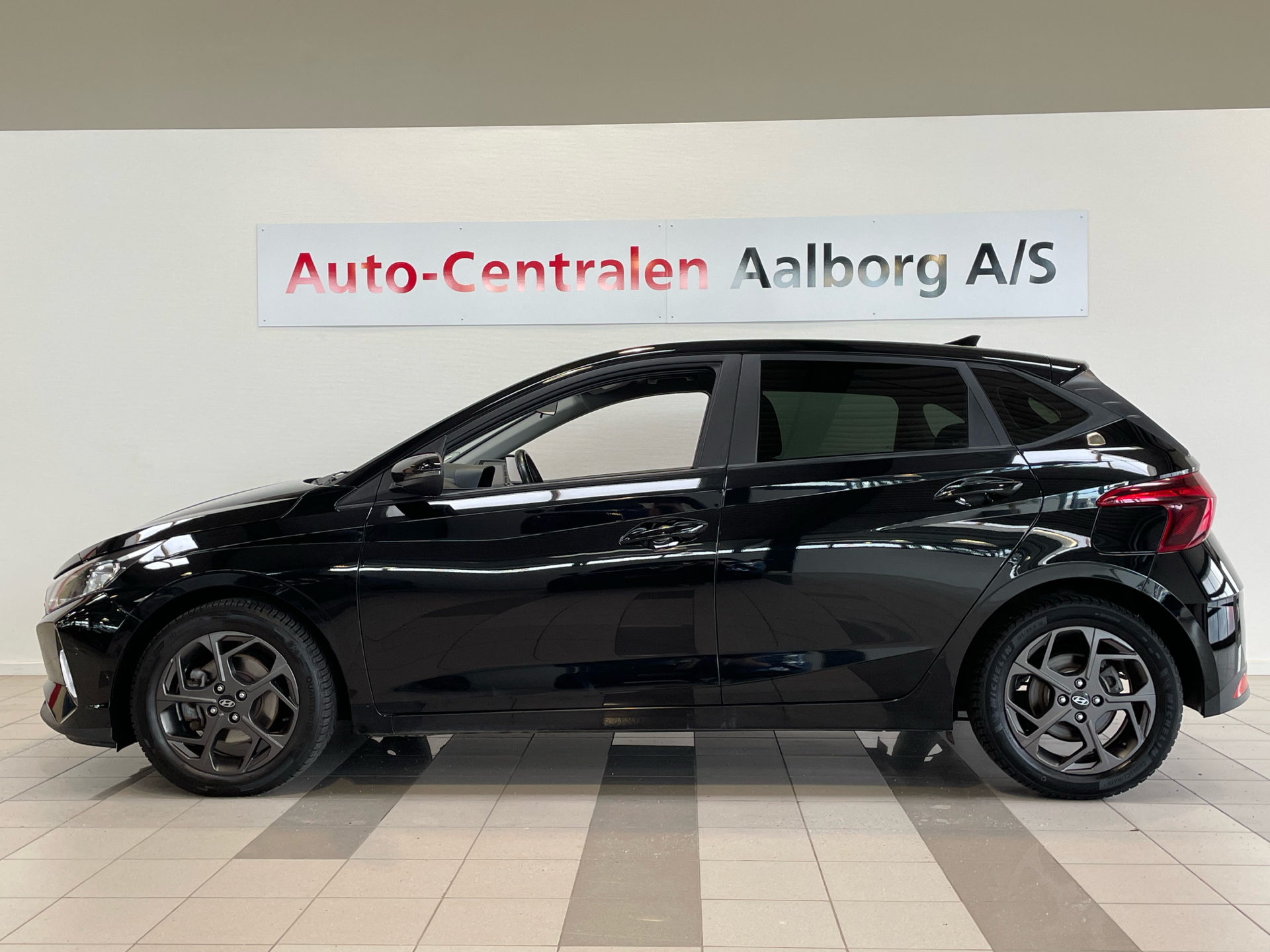 Billede af Hyundai i20 1,0 T-GDI Essential Komfort DCT 100HK 5d 7g Aut.
