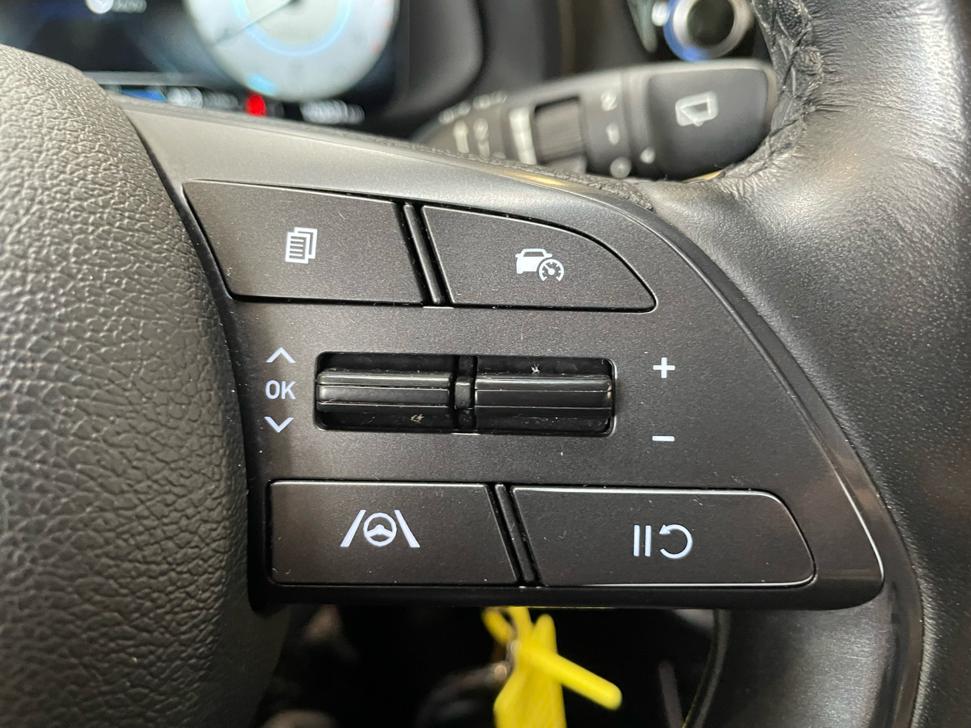 Billede af Hyundai i20 1,0 T-GDI Essential Komfort DCT 100HK 5d 7g Aut.