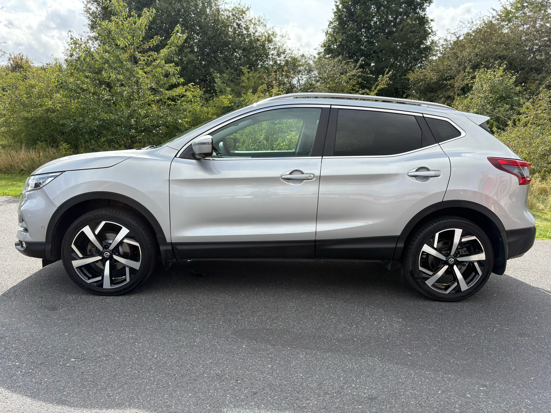 Billede af Nissan Qashqai 1,2 Dig-T Tekna 115HK 5d 6g