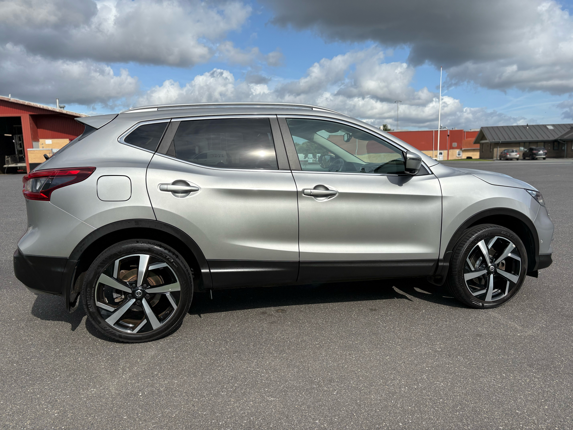 Billede af Nissan Qashqai 1,2 Dig-T Tekna 115HK 5d 6g
