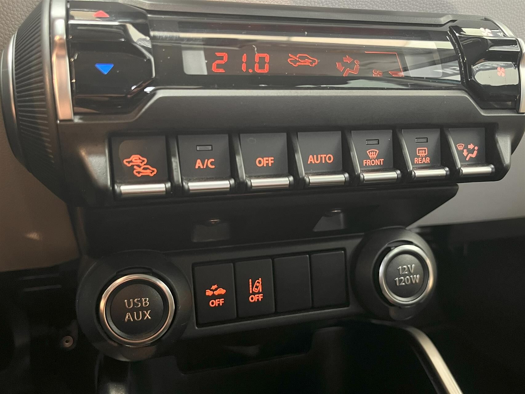 Billede af Suzuki Ignis 1,2 Dualjet Adventure Gold 90HK 5d