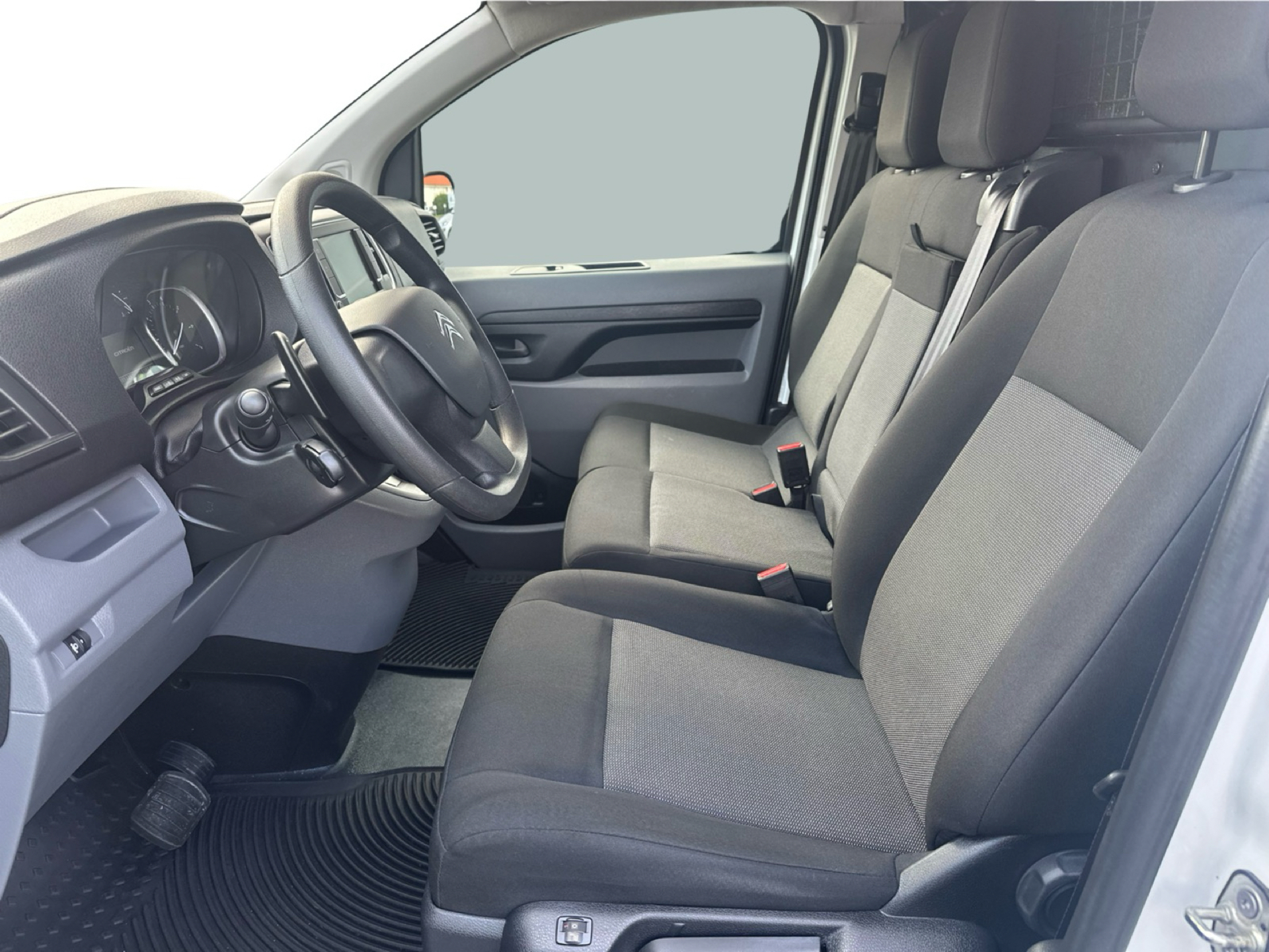 Billede af Citroën Jumpy L3 2,0 Blue HDi Fleetline EAT8 140HK Van 8g Aut.