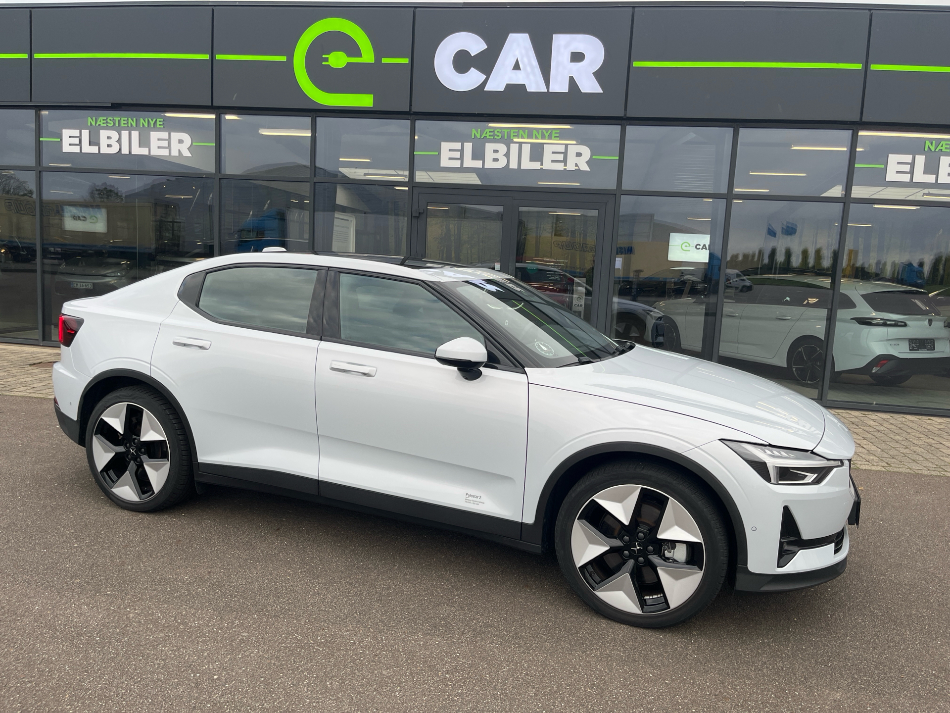 Billede af Polestar 2 EL Long Range AWD 408HK 5d Aut.