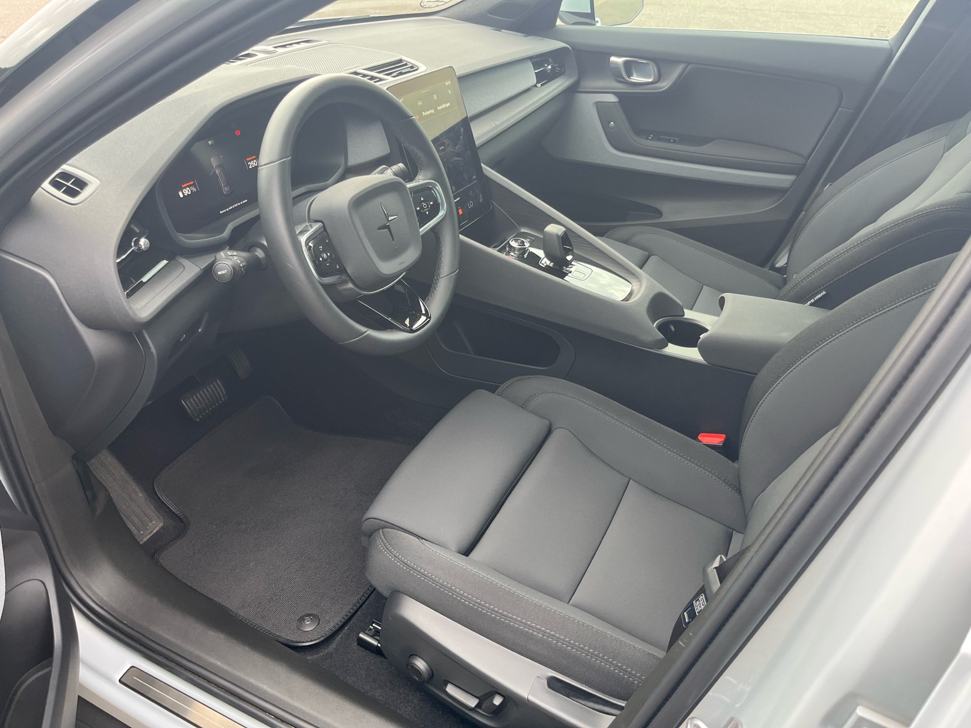 Billede af Polestar 2 EL Long Range AWD 408HK 5d Aut.