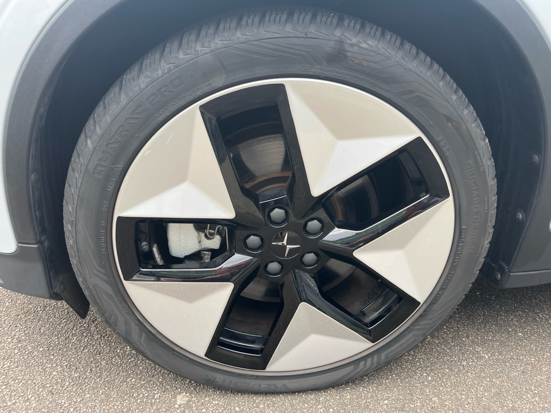 Billede af Polestar 2 EL Long Range AWD 408HK 5d Aut.