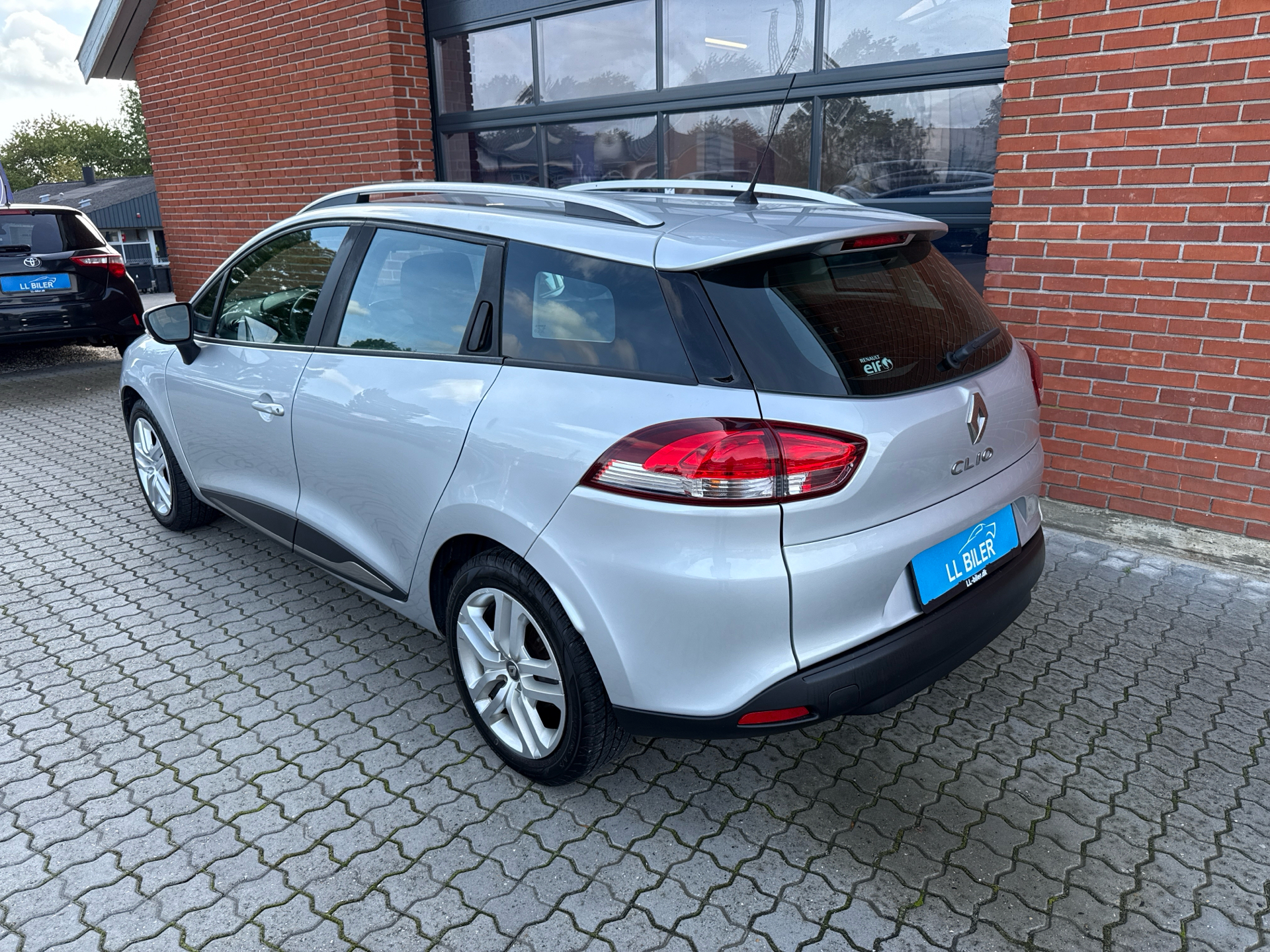 Billede af Renault Clio Sport Tourer 0,9 Energy TCe Zen 90HK Stc