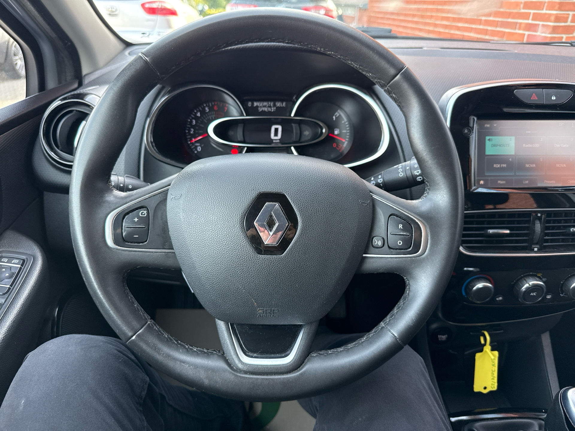 Billede af Renault Clio Sport Tourer 0,9 Energy TCe Zen 90HK Stc