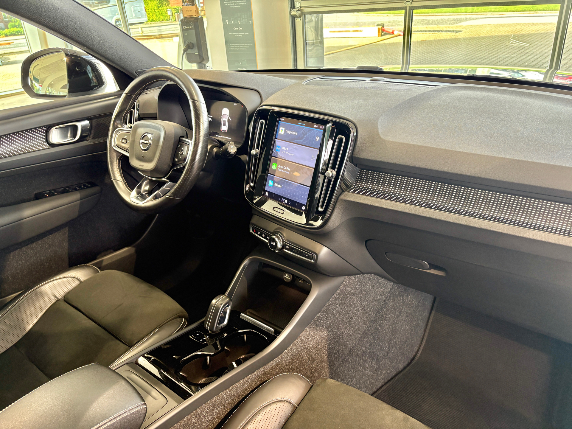 Billede af Volvo XC40 P8 Recharge Twin R-design AWD 408HK 5d Aut.