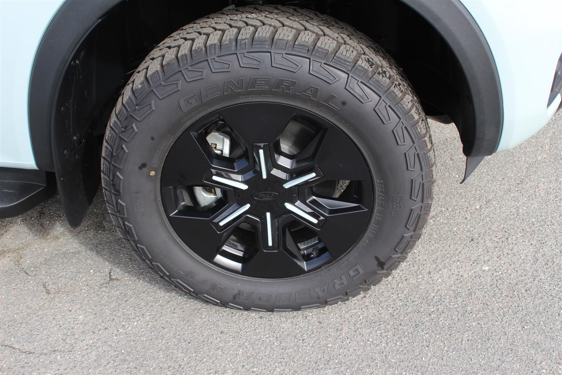 Billede af Ford Ranger Double Cab 2,3 EcoBoost  Plugin-hybrid Stormtrak e-4WD 281HK Pick-Up 10g Aut.