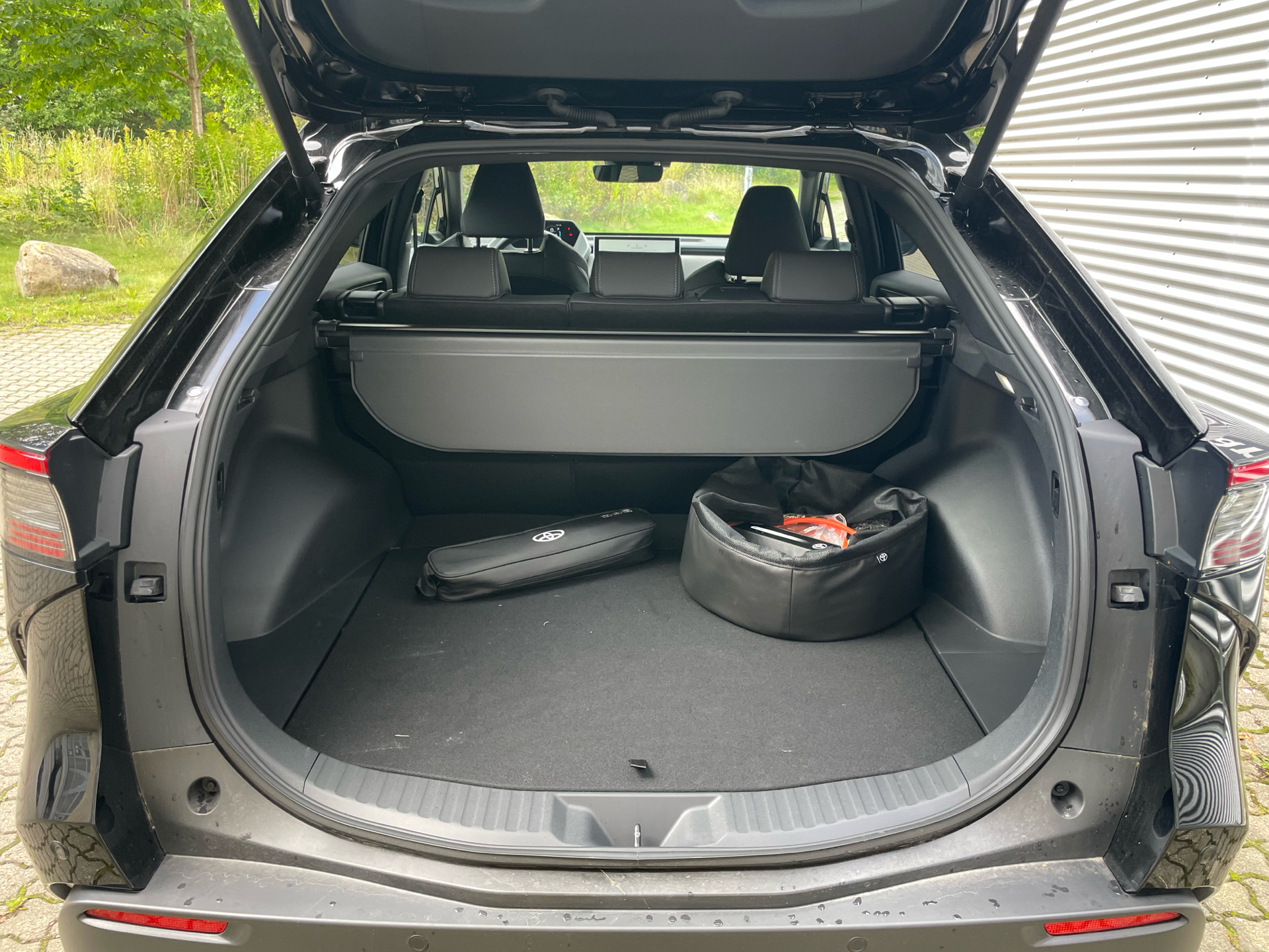 Billede af Toyota bZ4X SUV 150 kW (204 hk) aut. gear Executive