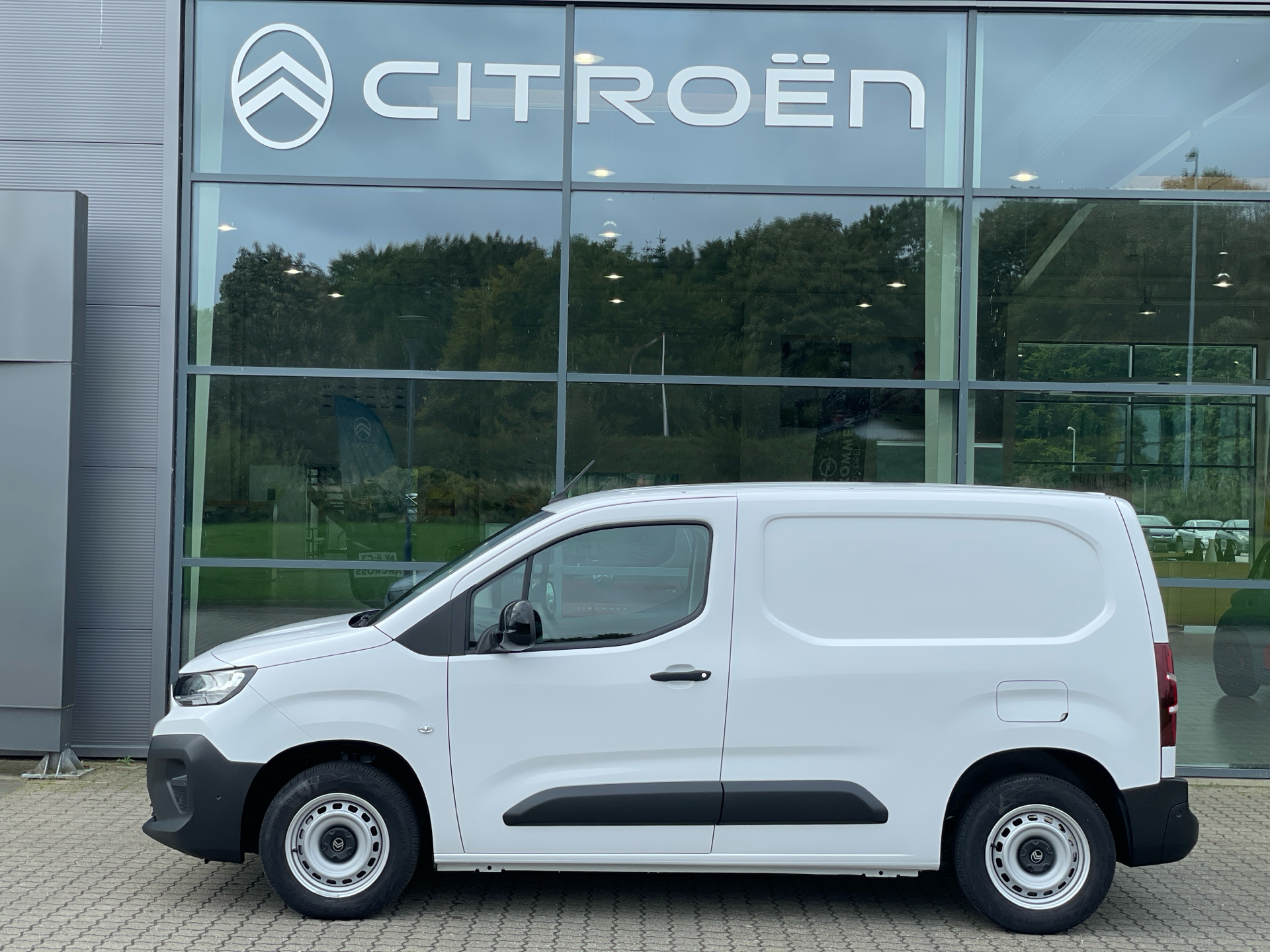 Billede af Citroën Berlingo L1V1 1,5 Blue HDi Masterline 100HK Van 6g