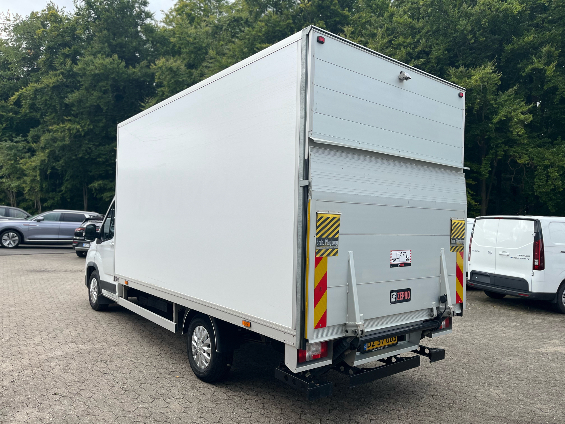 Billede af Maxus e-Deliver 9 N2 4050 KG Box/Lift EL   