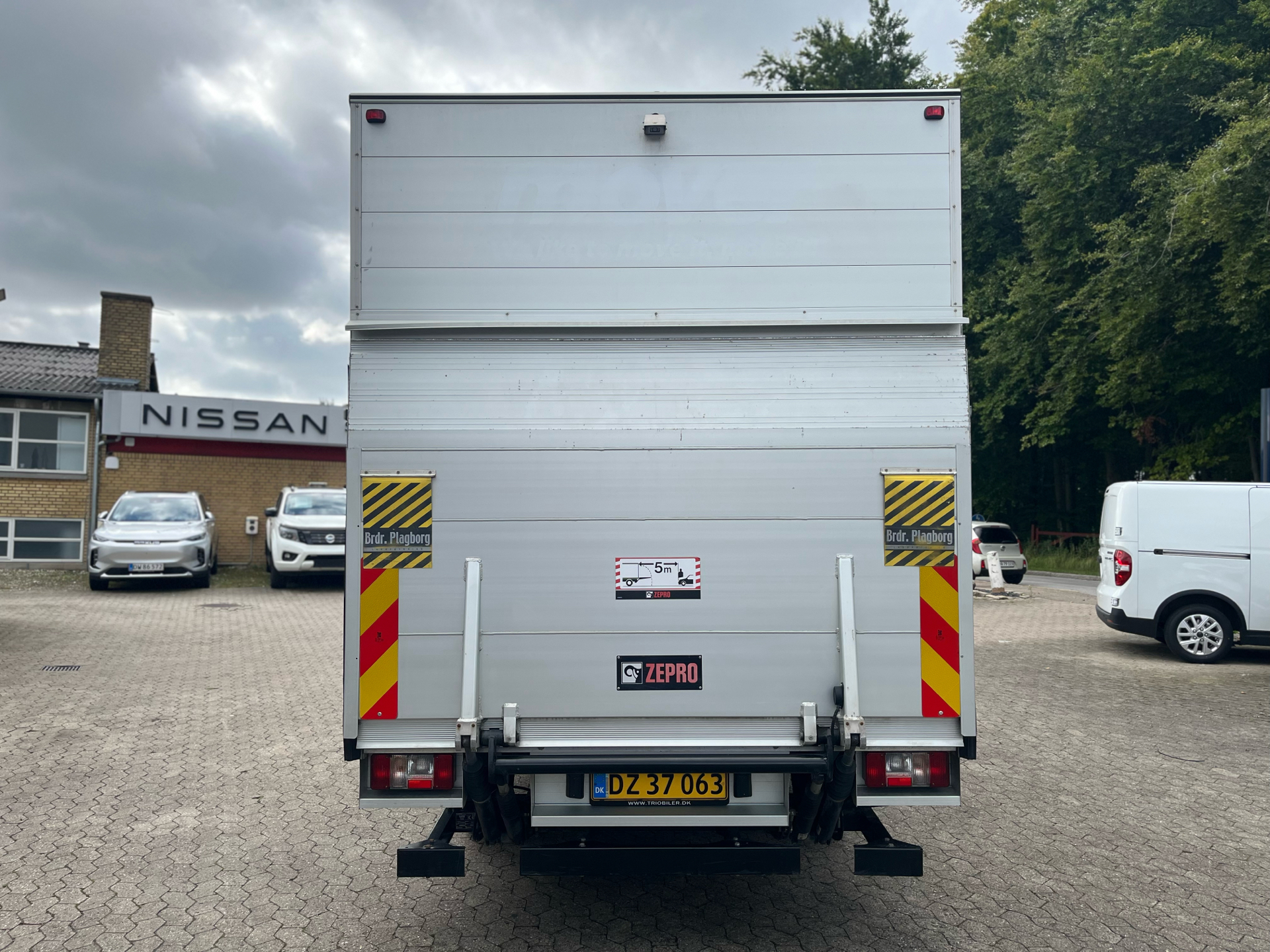 Billede af Maxus e-Deliver 9 N2 4050 KG Box/Lift EL   