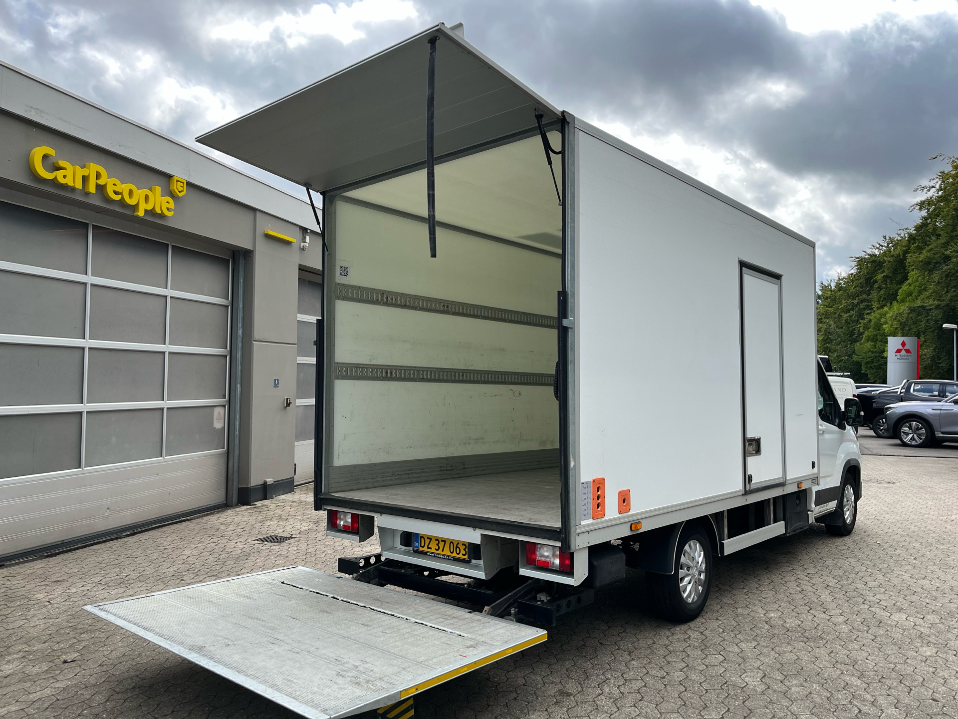Billede af Maxus e-Deliver 9 N2 4050 KG Box/Lift EL   