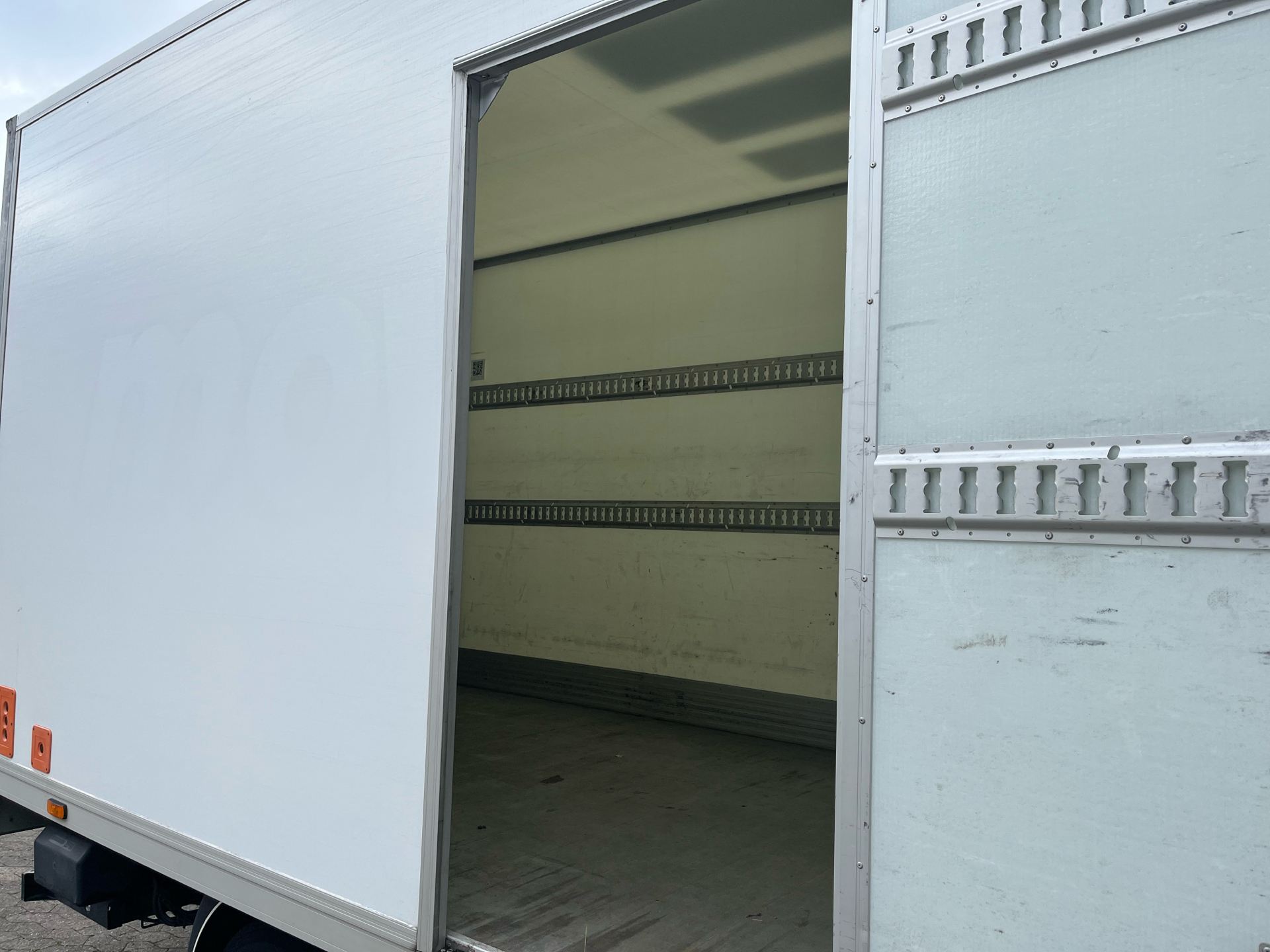 Billede af Maxus e-Deliver 9 N2 4050 KG Box/Lift EL   