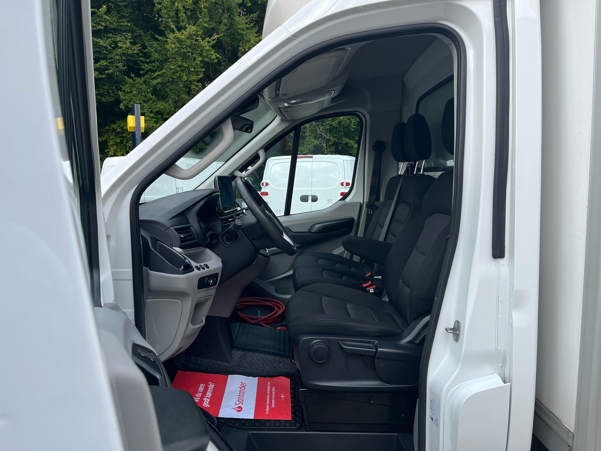 Billede af Maxus e-Deliver 9 N2 4050 KG Box/Lift EL   