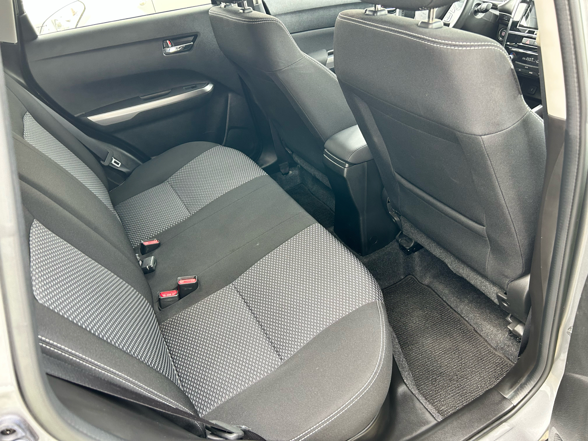 Billede af Suzuki Vitara 1,5 Hybrid Active AGS 102HK 5d 6g Aut.