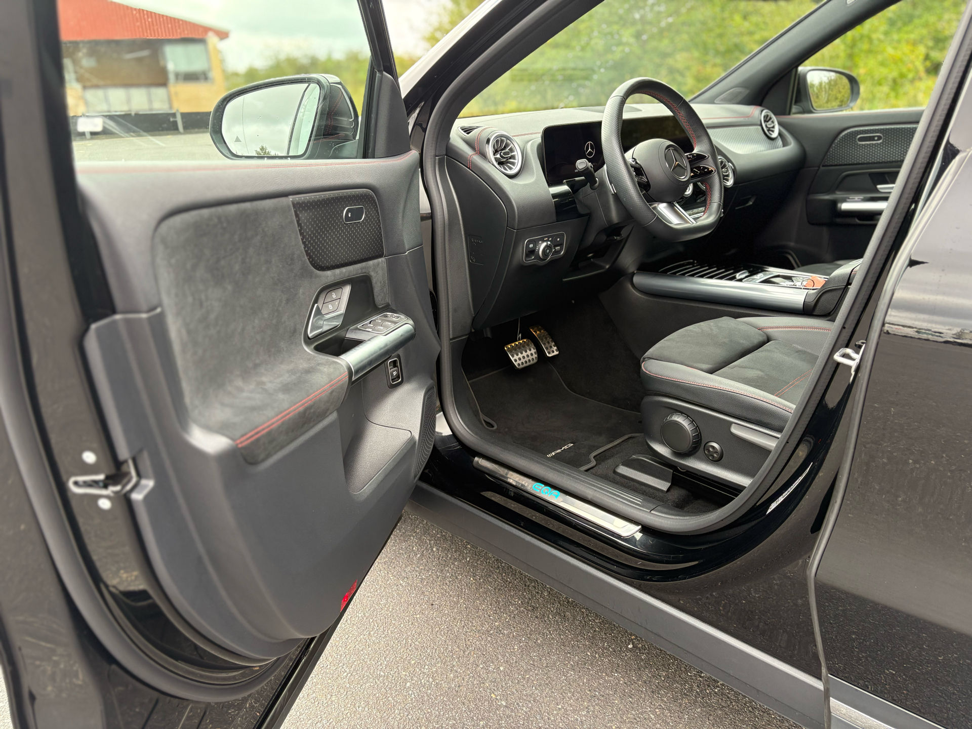 Billede af Mercedes-Benz EQA 350 EL AMG Advance 4Matic 292HK 5d Aut.