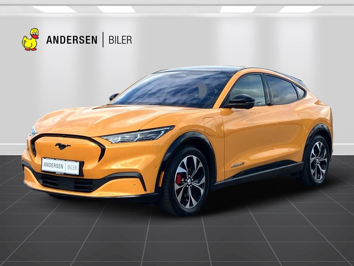 Billede af Ford Mustang Mach-E EL UR Premium AWD 351HK 5d Aut.