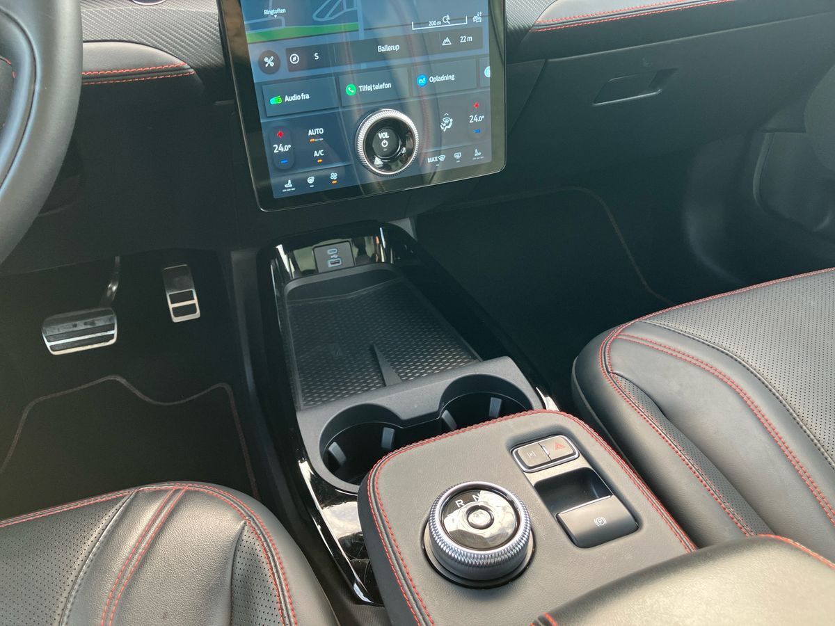 Billede af Ford Mustang Mach-E EL UR Premium AWD 351HK 5d Aut.