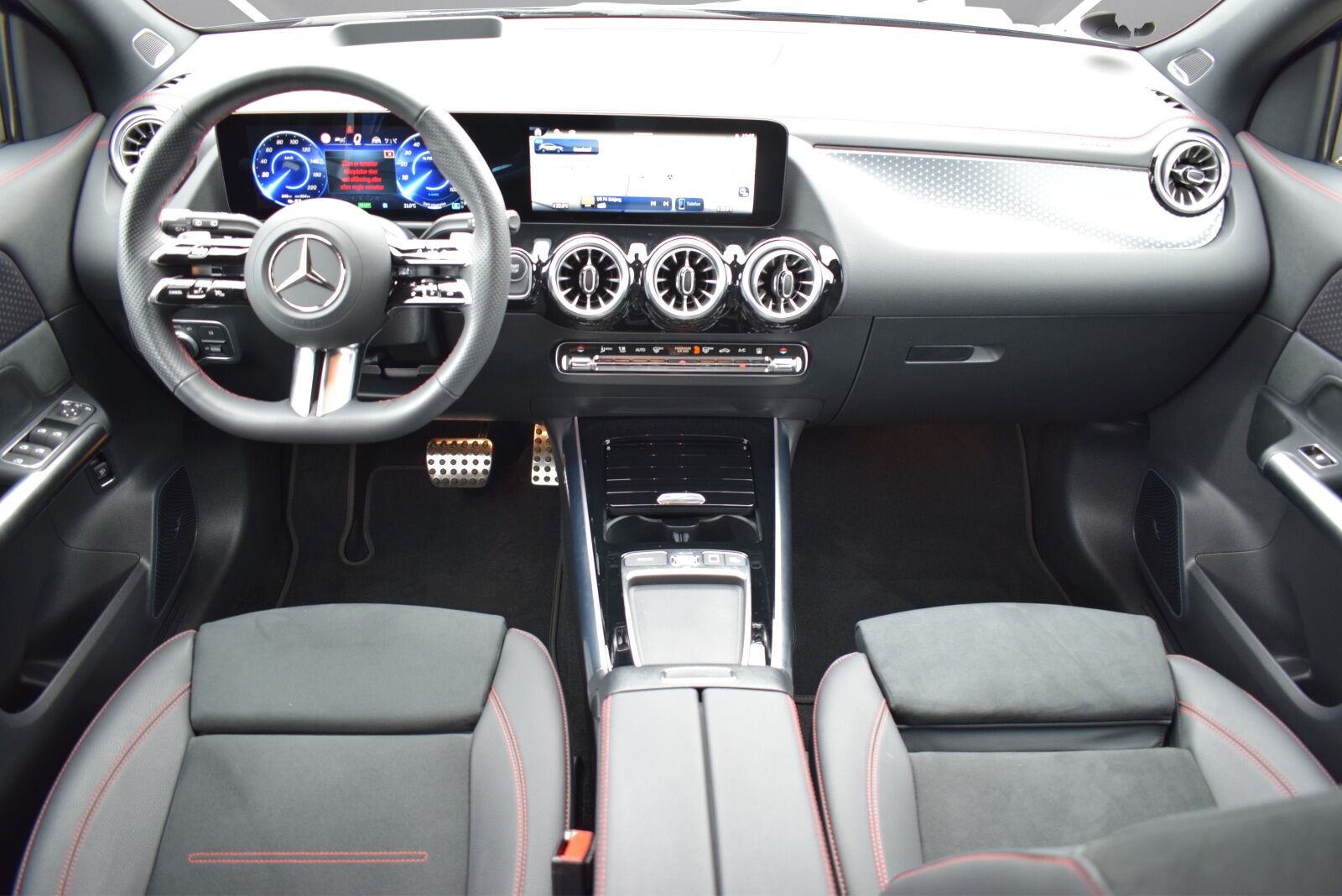 Billede af Mercedes-Benz EQA 250+ EL AMG Premium 190HK 5d Aut.