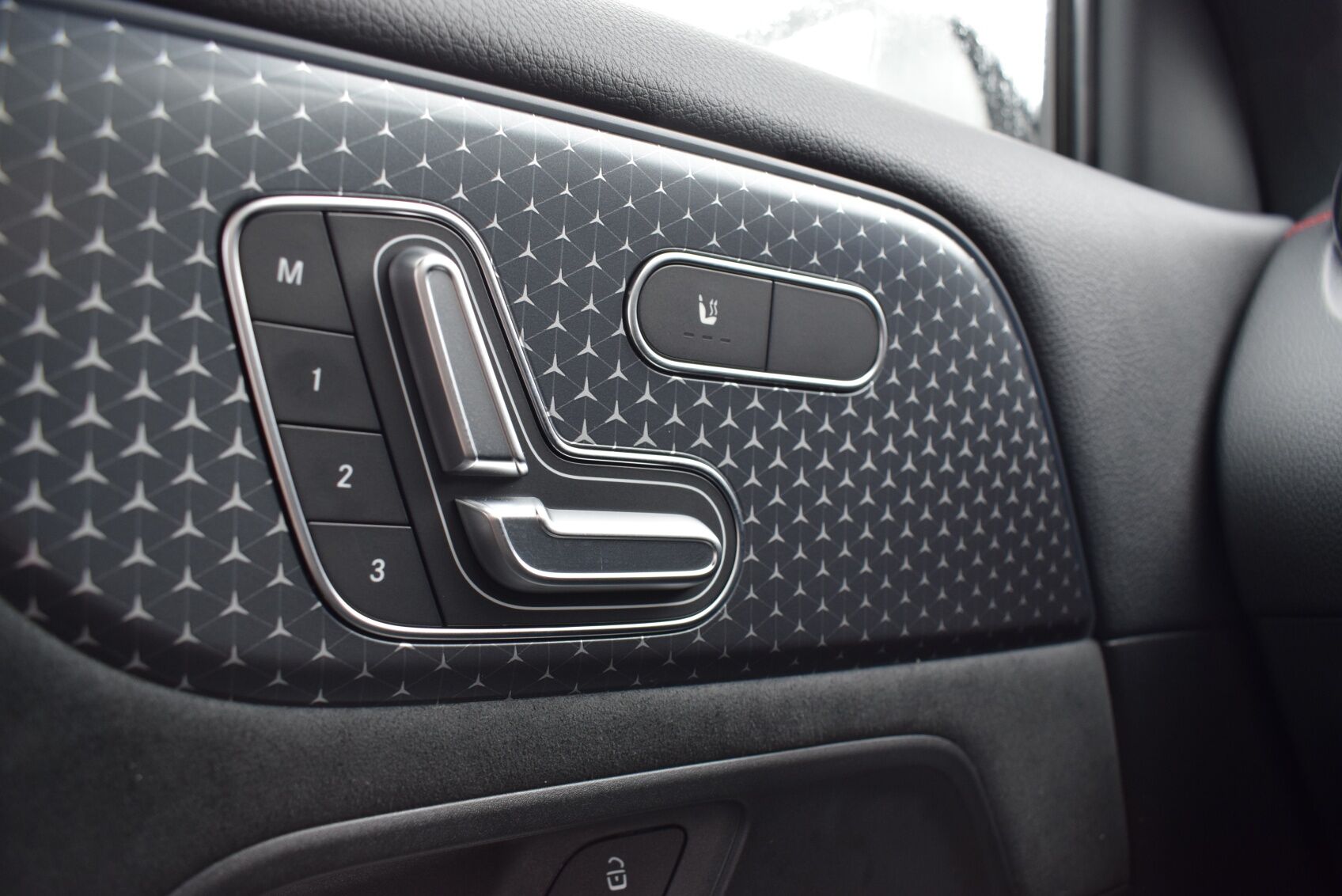 Billede af Mercedes-Benz EQA 250+ EL AMG Premium 190HK 5d Aut.