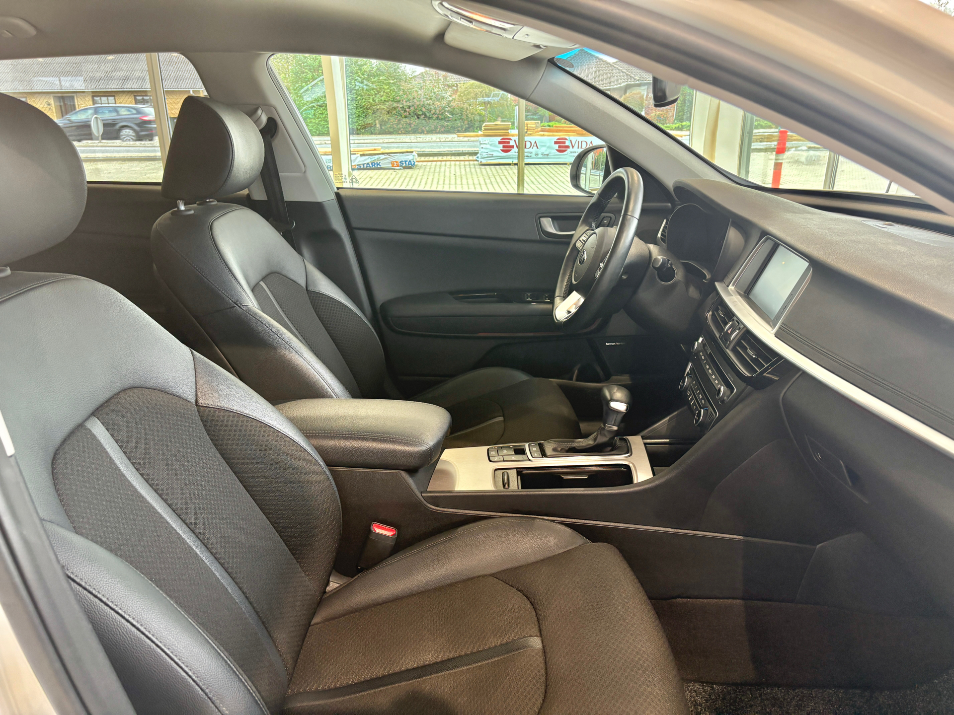 Billede af Kia Optima SW 2,0 GDI  Plugin-hybrid 205HK Stc 6g Aut.