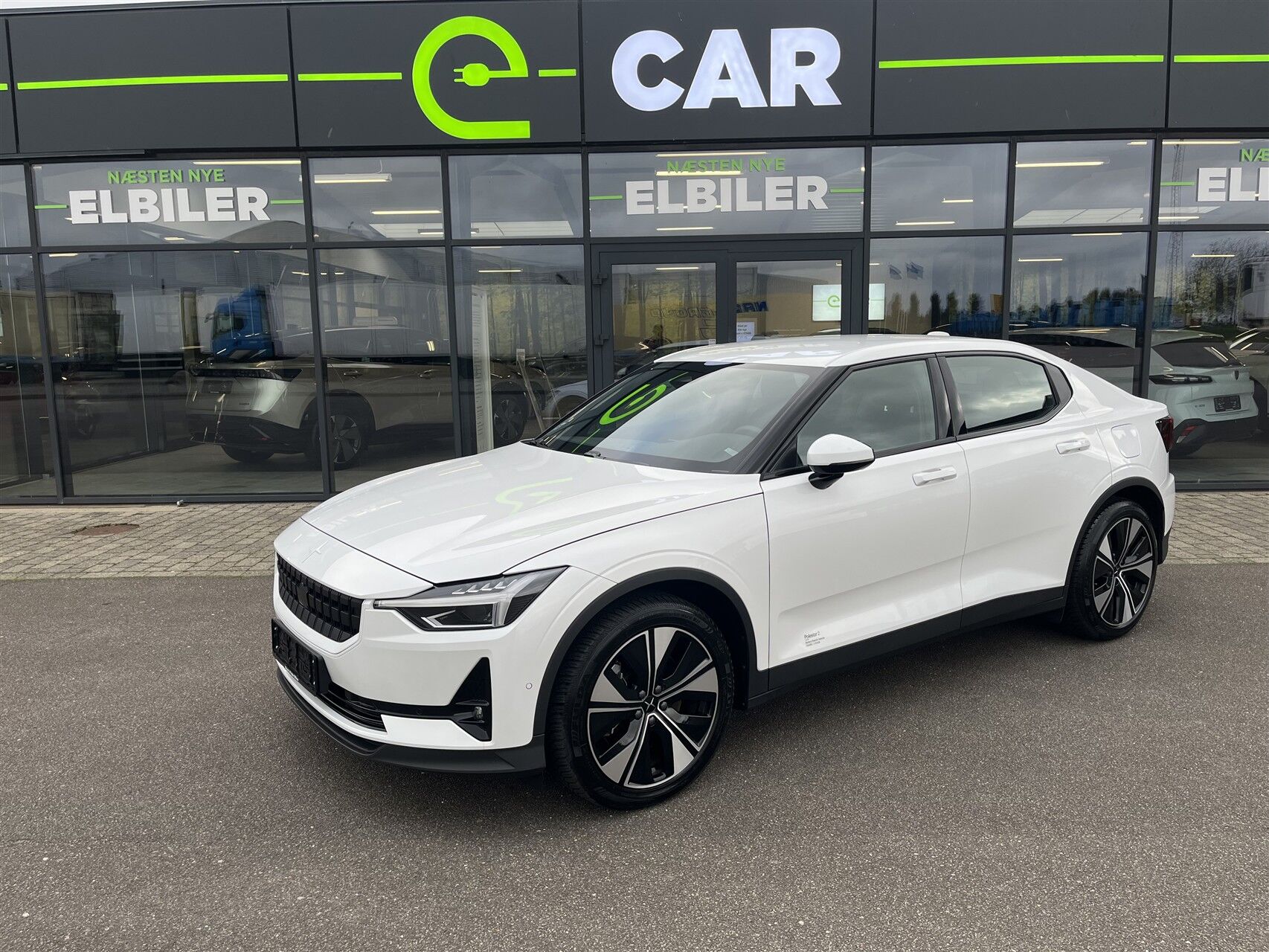 Billede af Polestar 2 EL Long range Single motor 231HK 5d Aut.