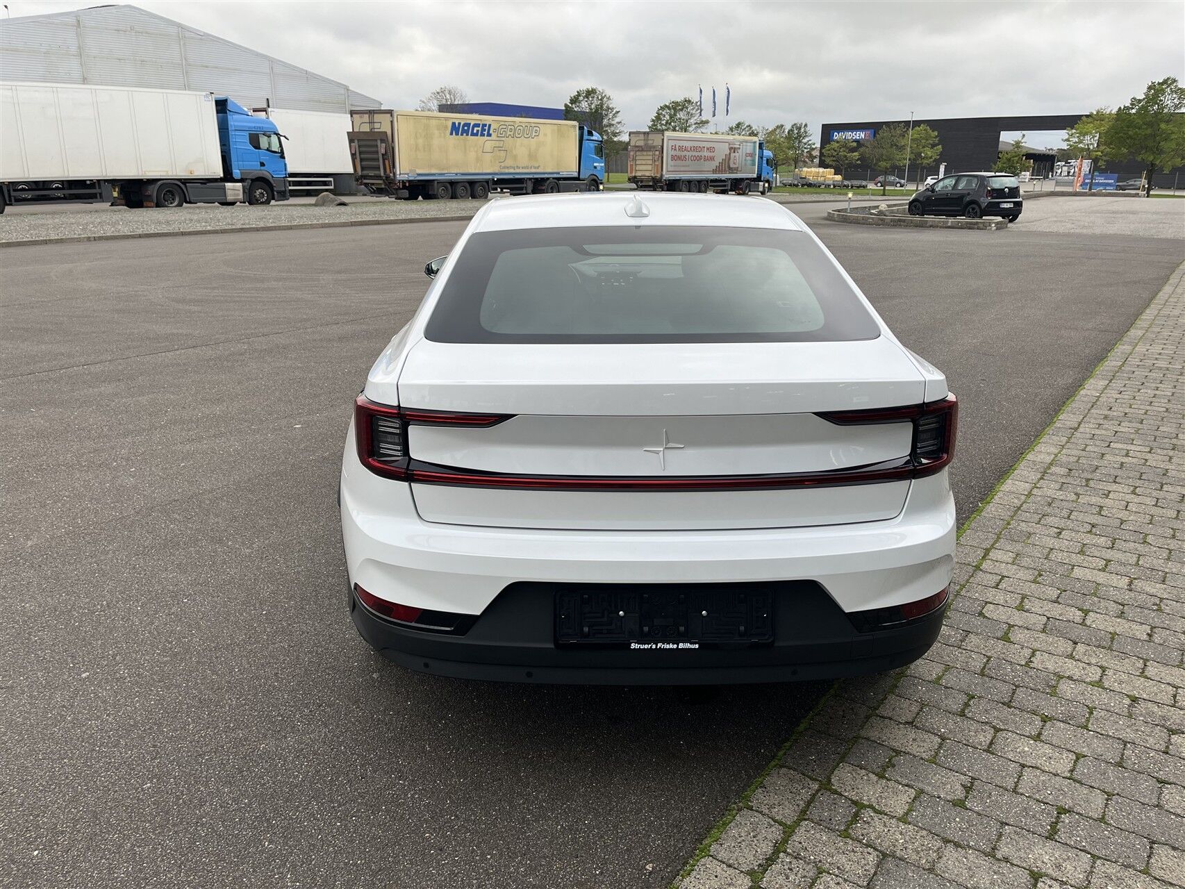 Billede af Polestar 2 EL Long range Single motor 231HK 5d Aut.