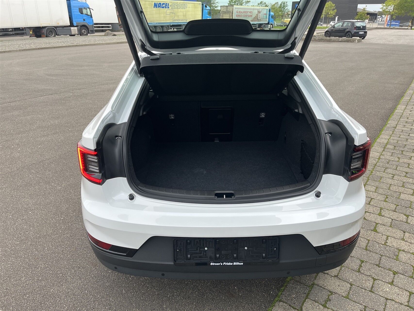 Billede af Polestar 2 EL Long range Single motor 231HK 5d Aut.