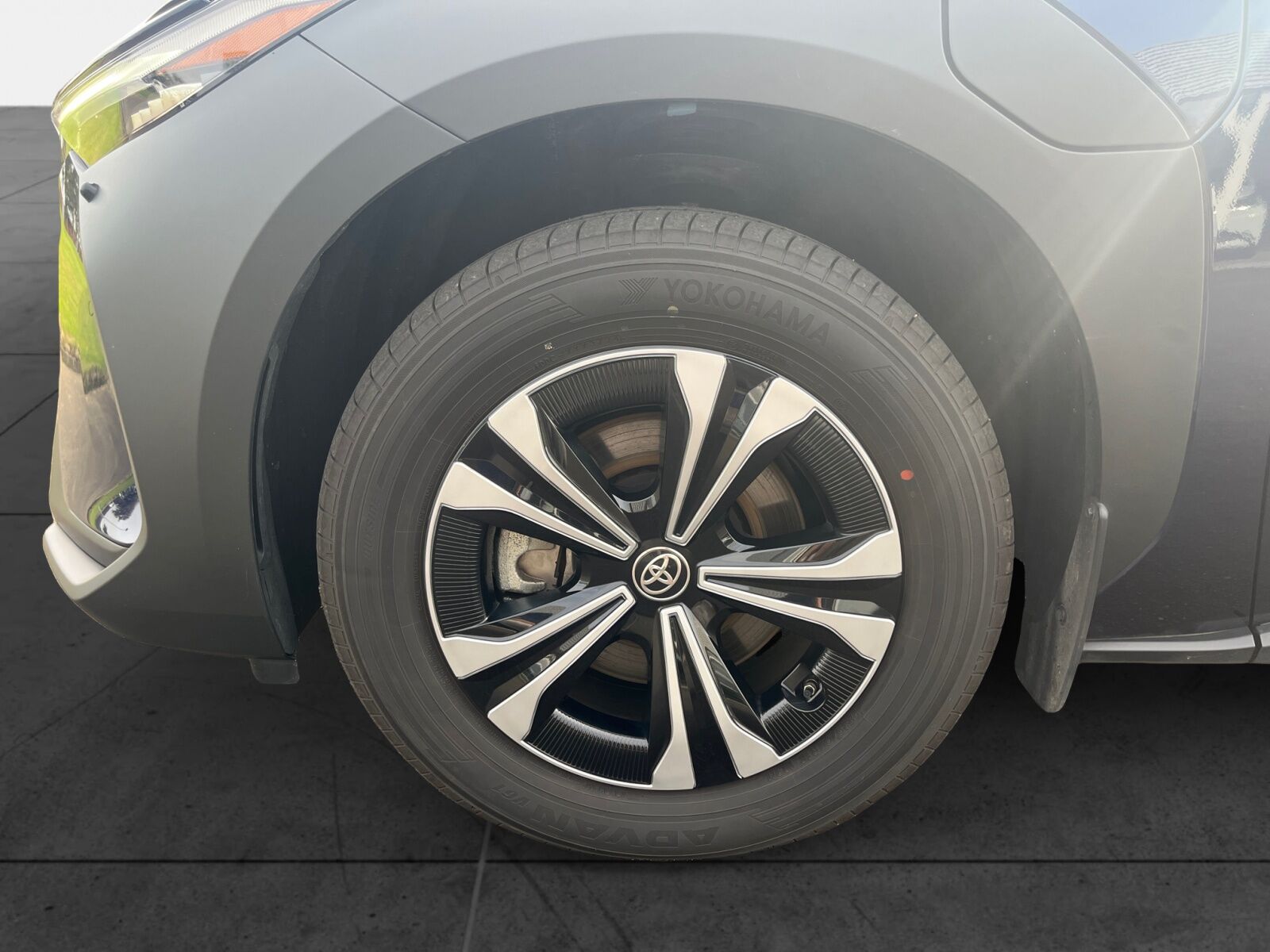 Billede af Toyota BZ4X EL Prestige 204HK 5d Aut.